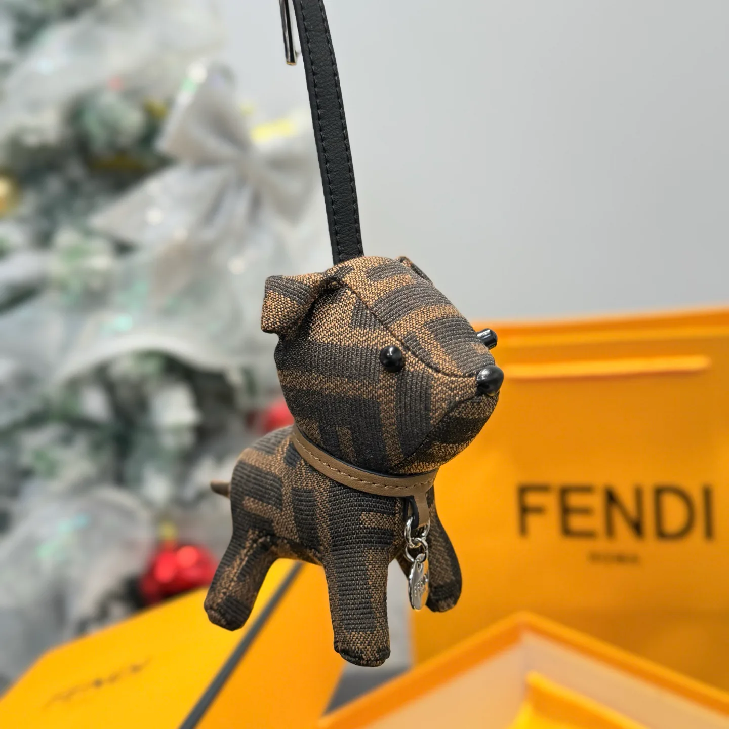 Ключницы Fendi 6348685