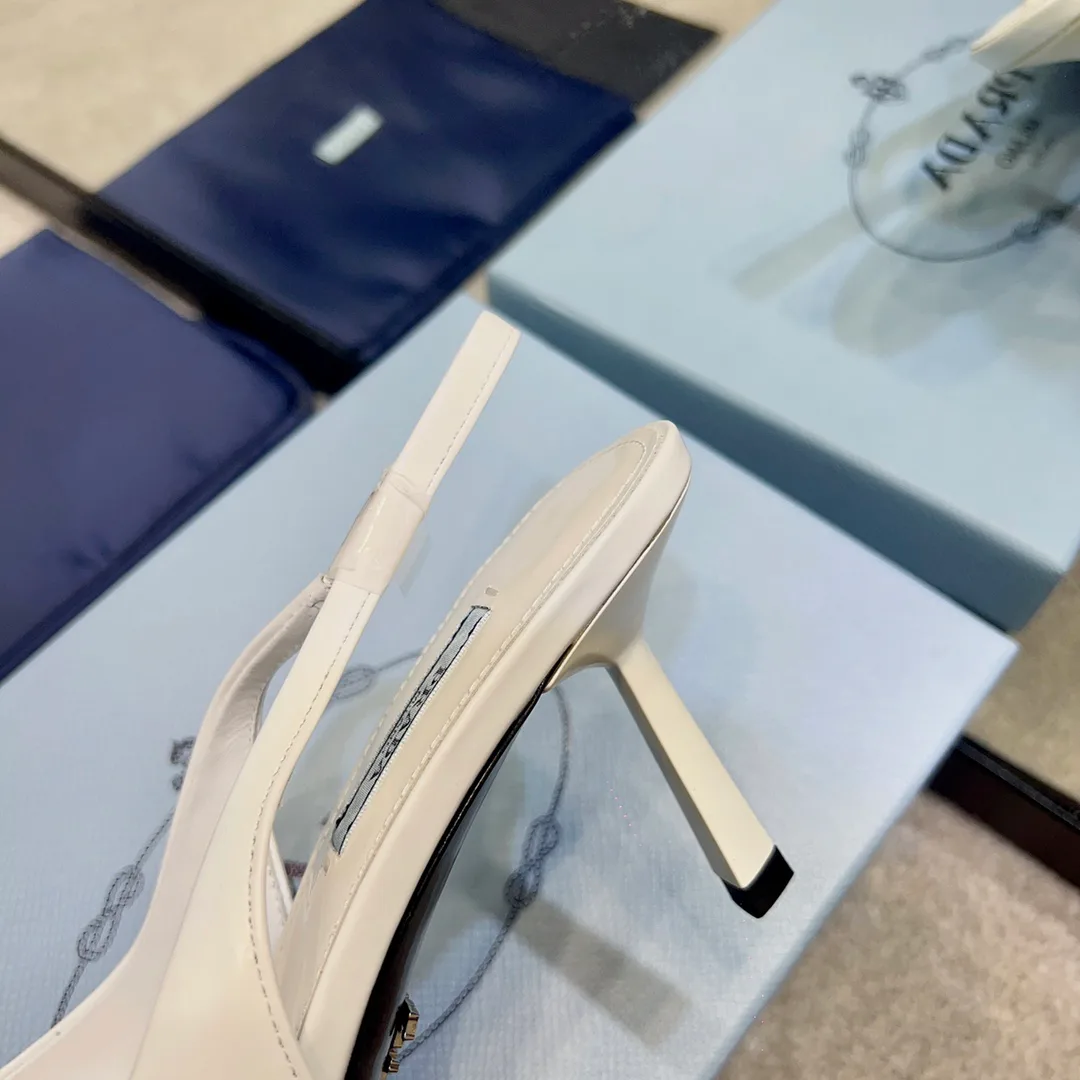 Босоножки Женские Prada 11420036