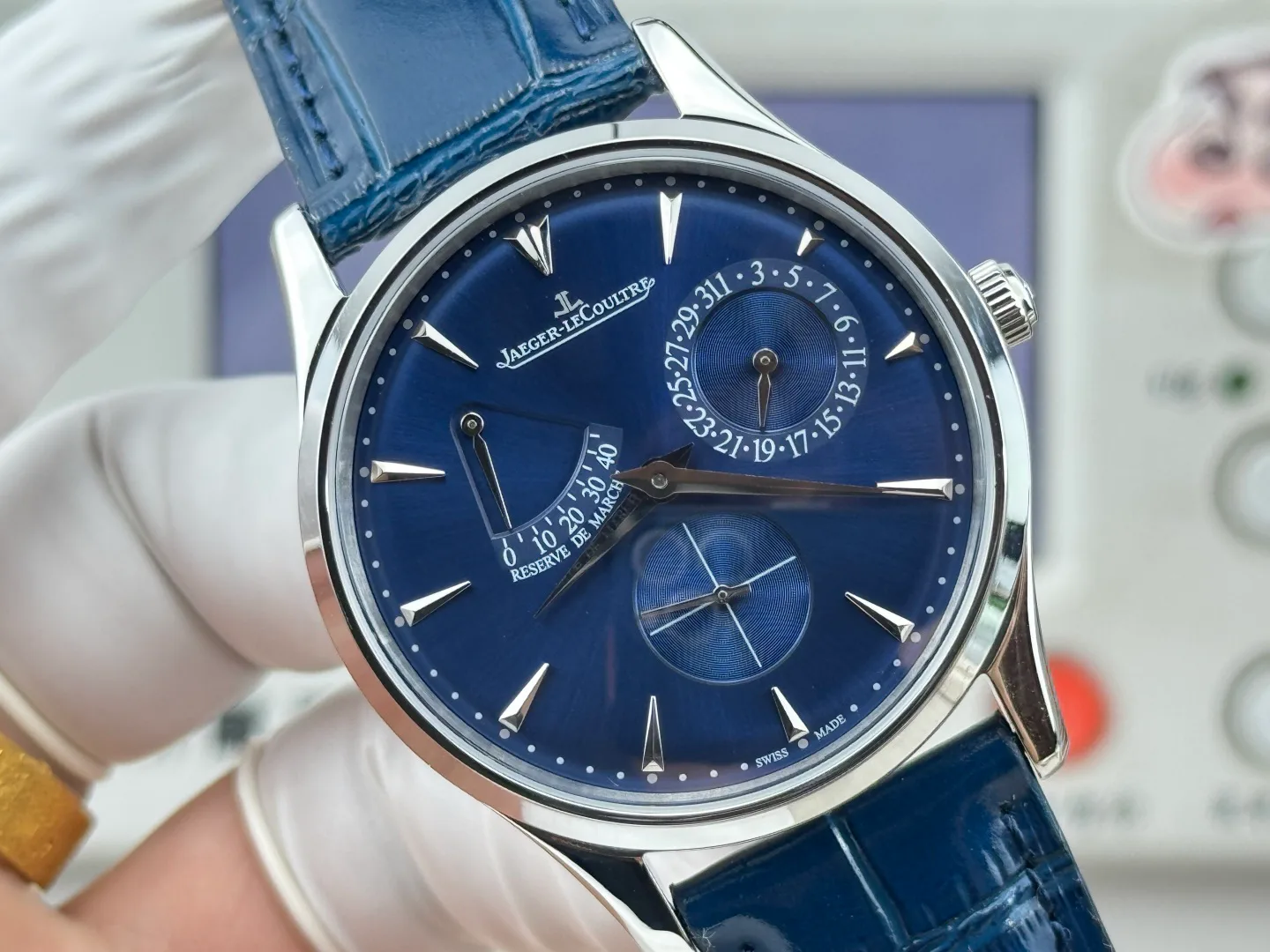 Часы Женские Jaeger-Lecoultre 17948460