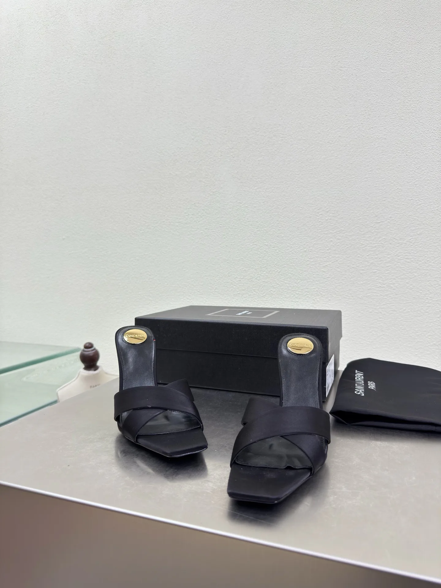 Босоножки Женские Saint Laurent 1693069