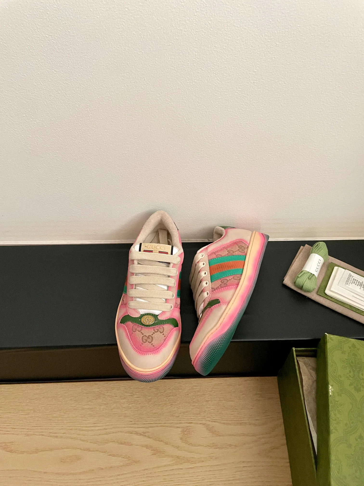 Кроссовки Женские Gucci 11677146