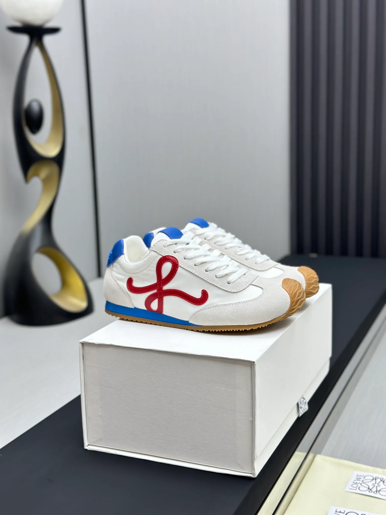 Кроссовки Женские Loewe 153036