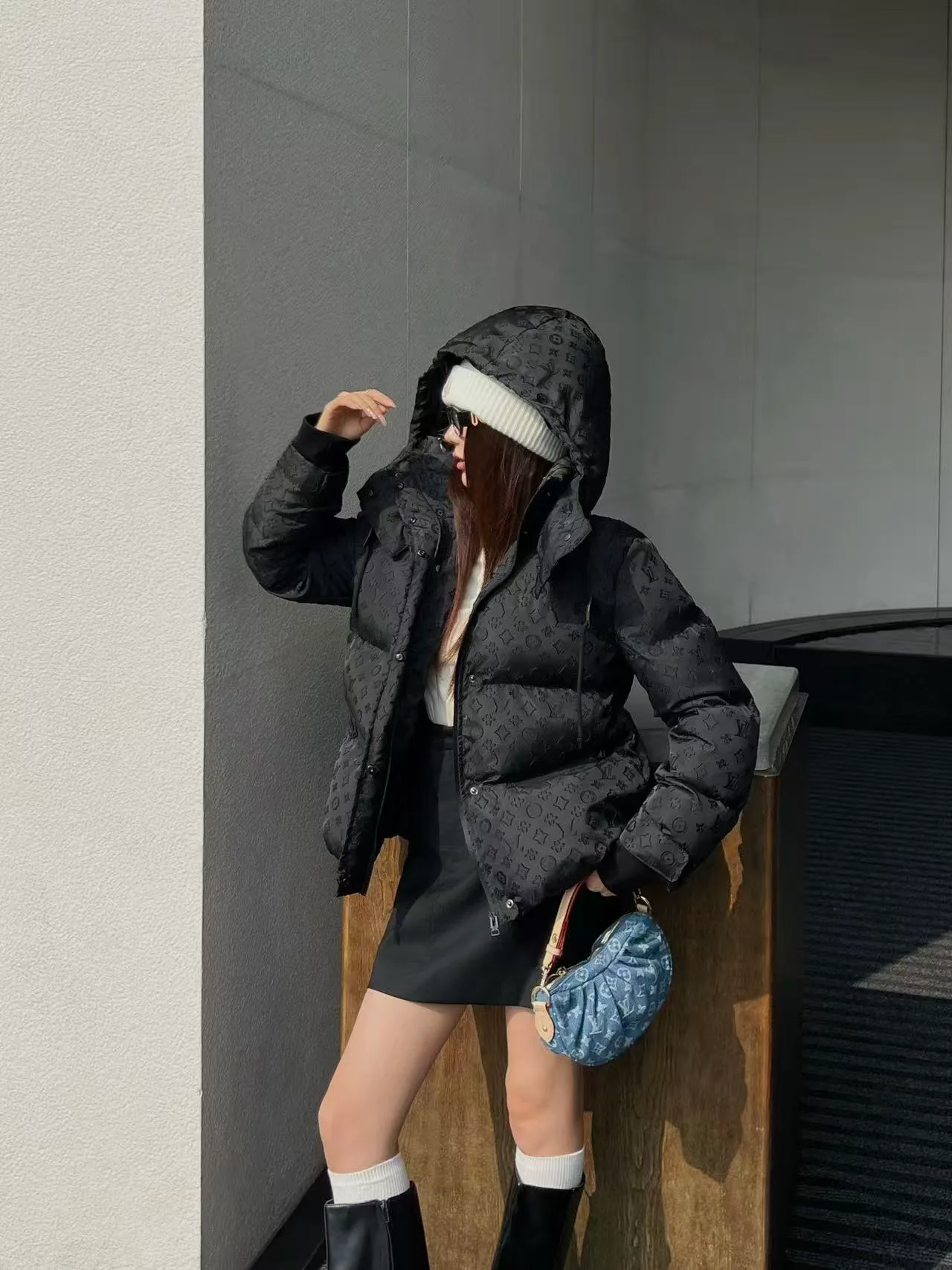 Куртки И Пуховики Женские Louis Vuitton 454967