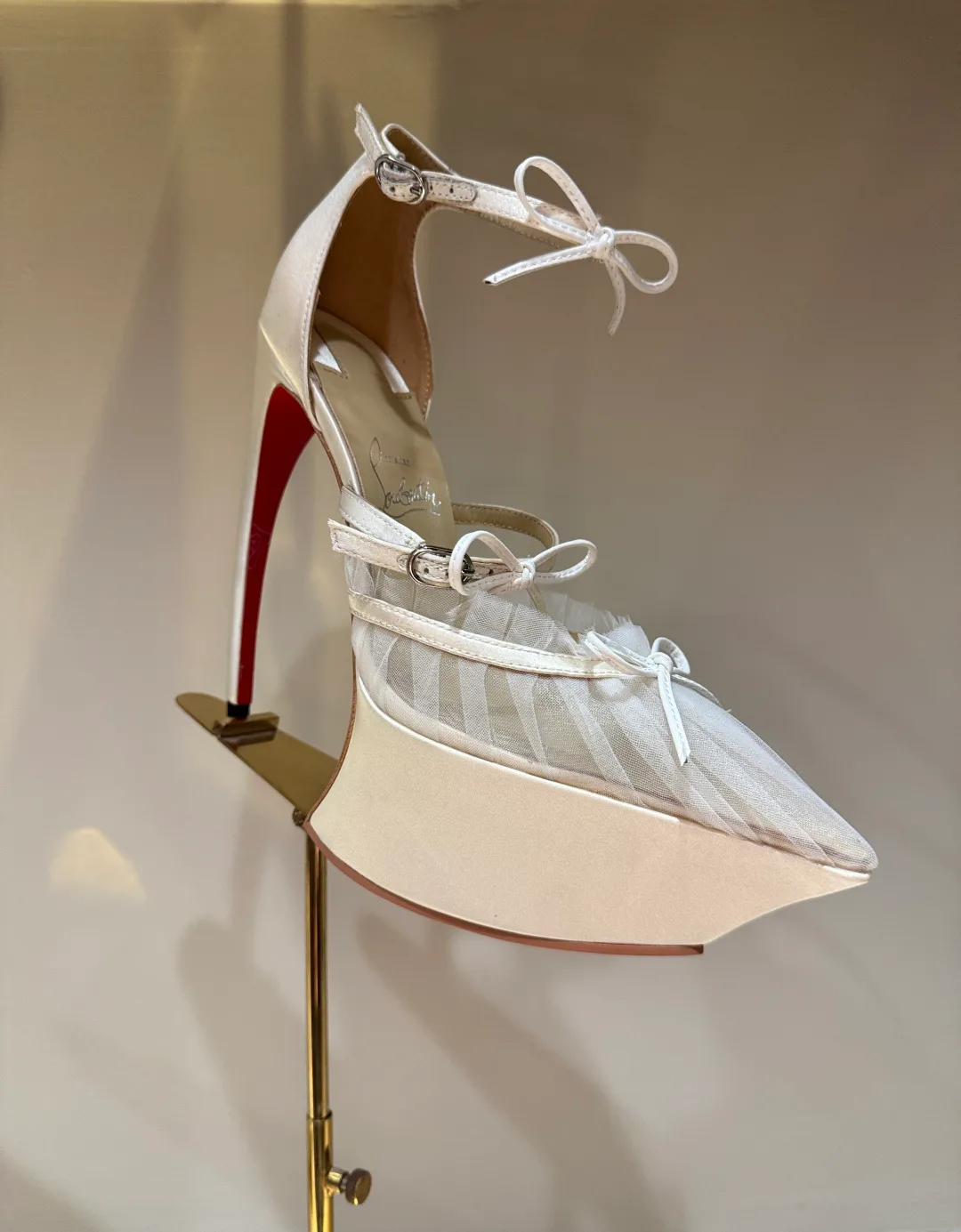 Туфли Женские Christian Louboutin 4743756