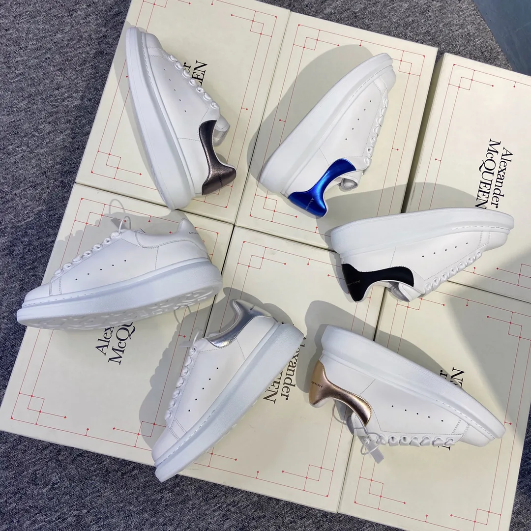 Кроссовки Женские Alexander Mcqueen 17963414