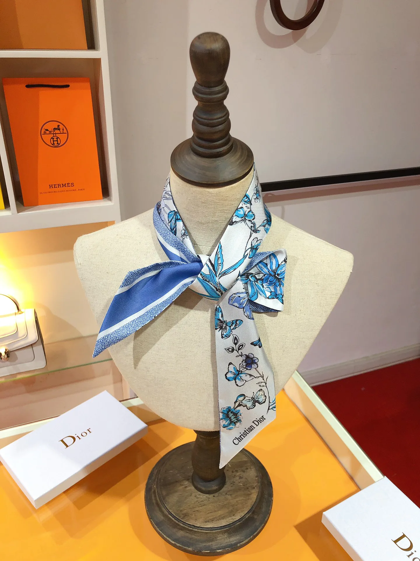 Платки Christian Dior 5445805
