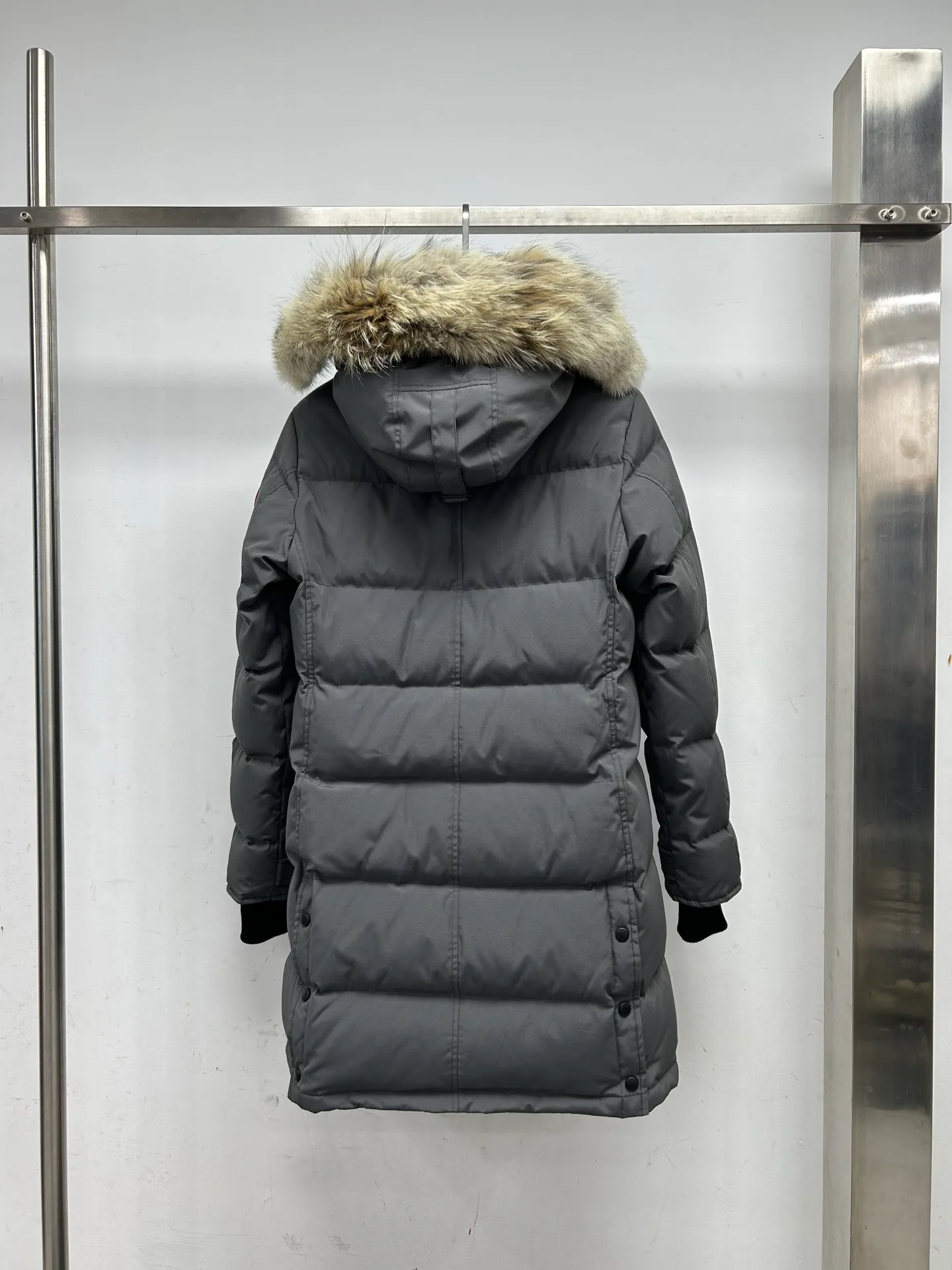 Куртки И Пуховики Женские Canada Goose 18188605