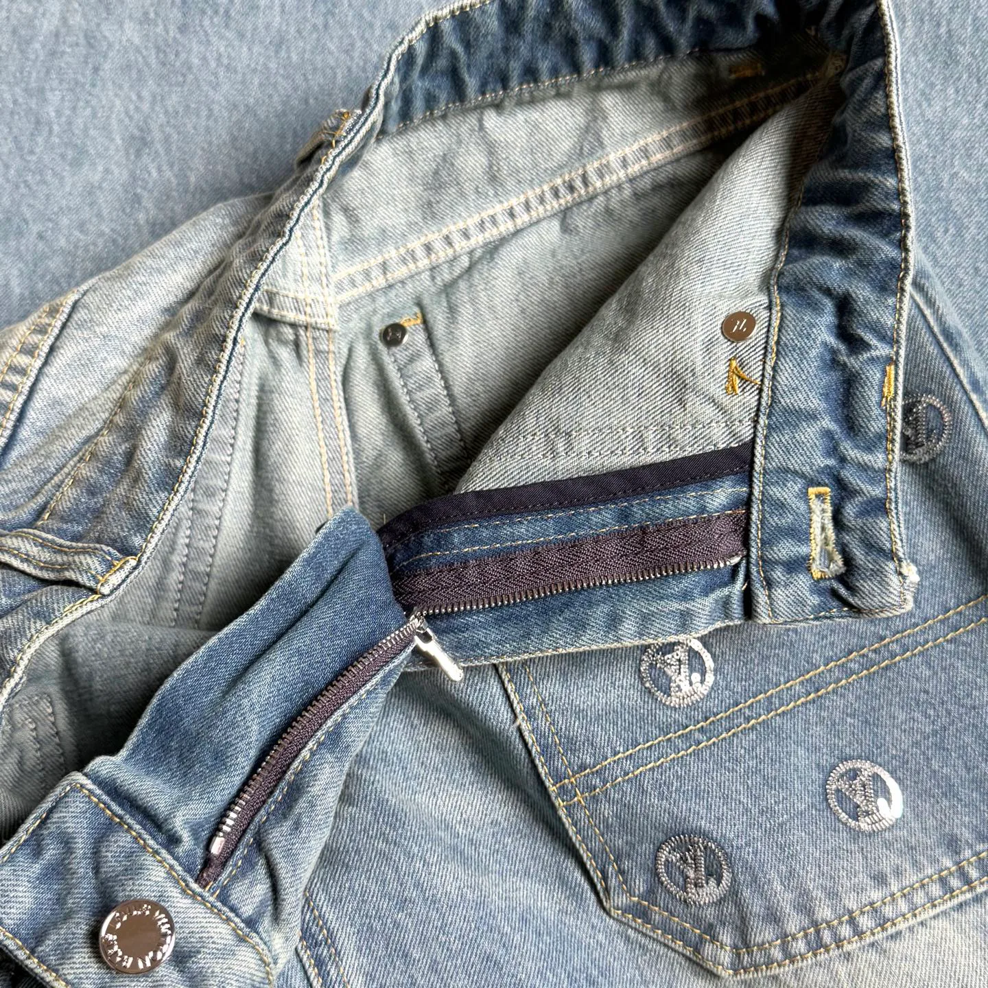 Джинсы Женские Louis Vuitton 11191161