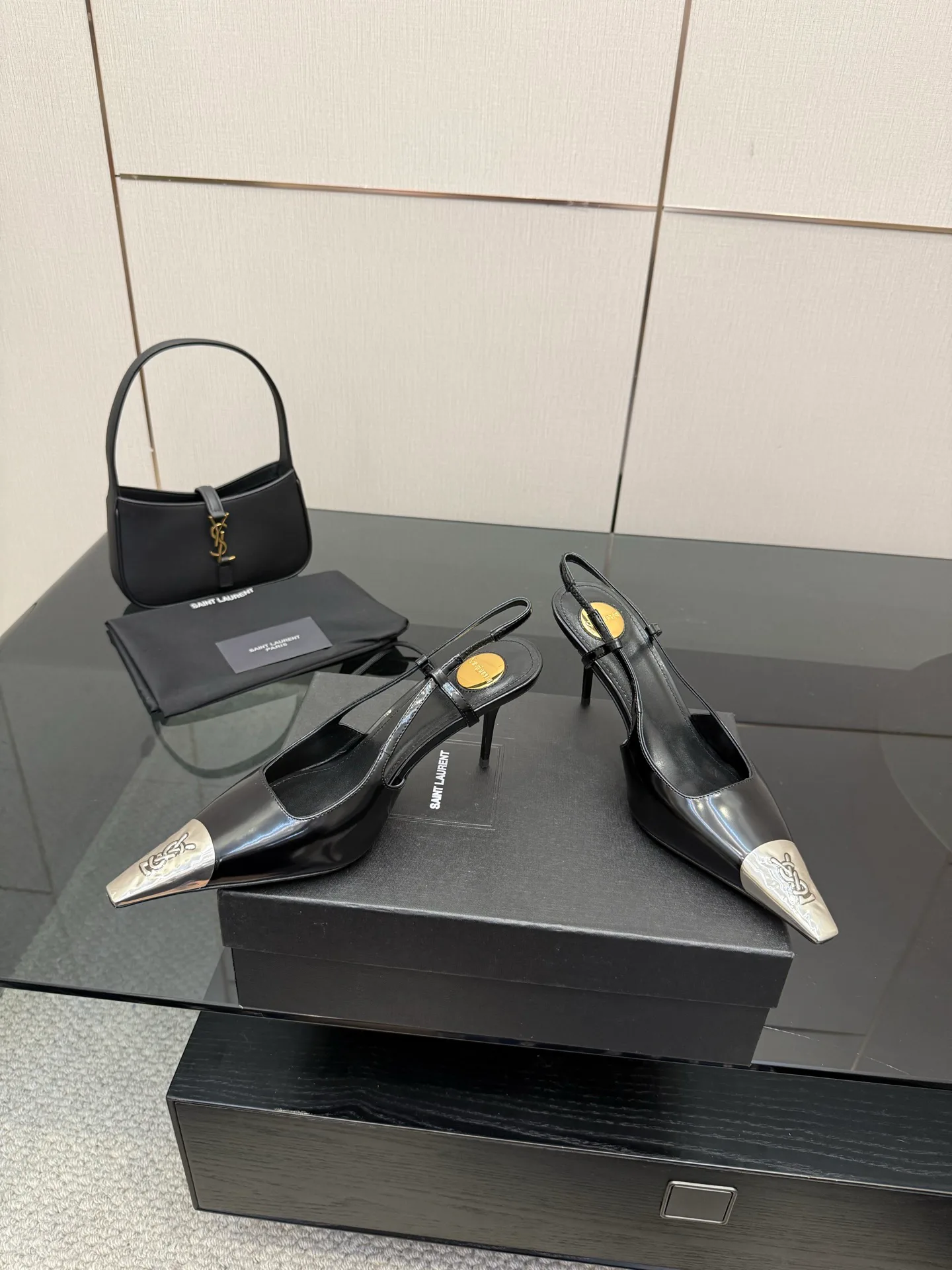 Туфли Женские Saint Laurent 111771