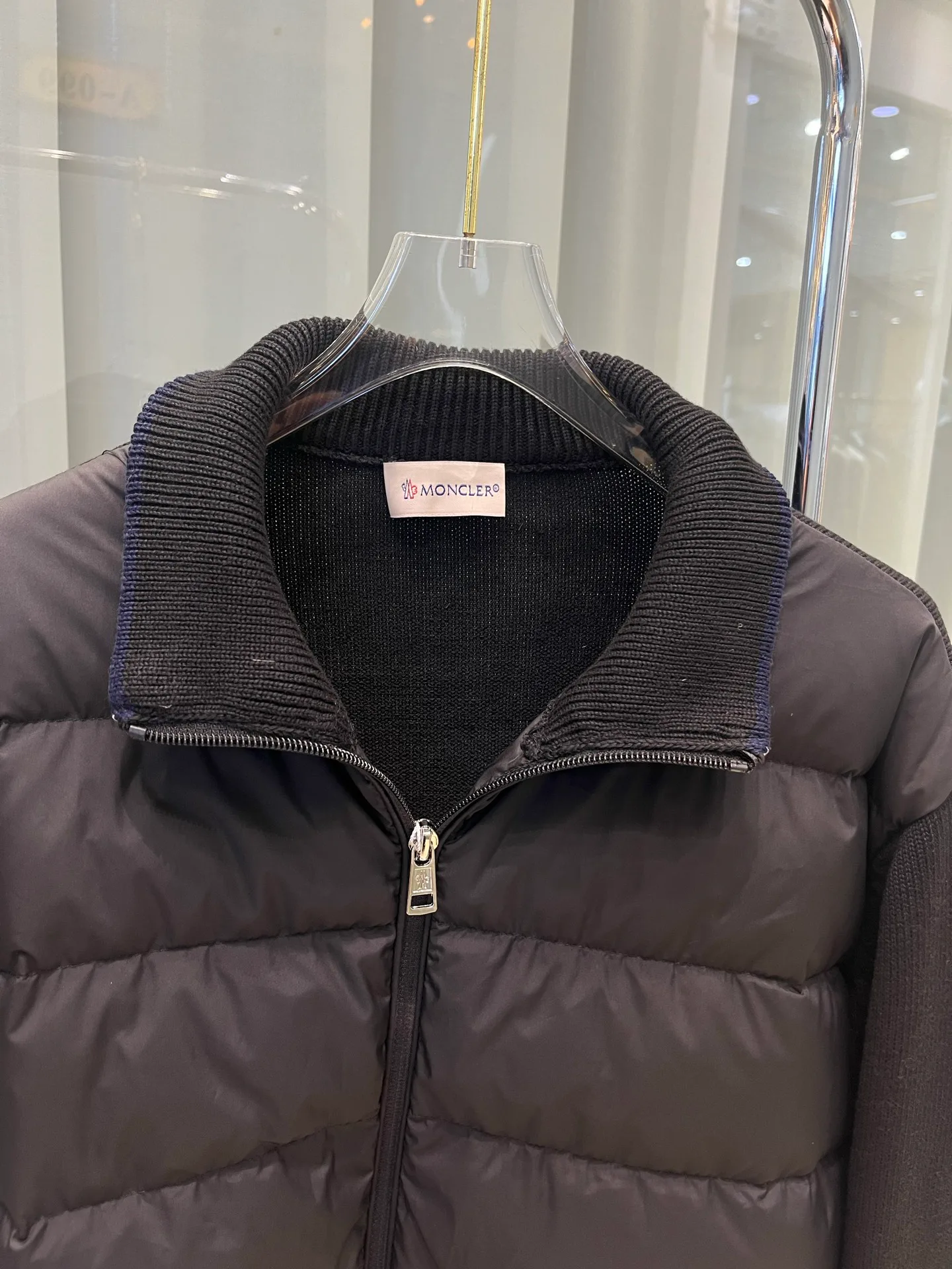 Куртки И Пуховики Женские Moncler 2022895