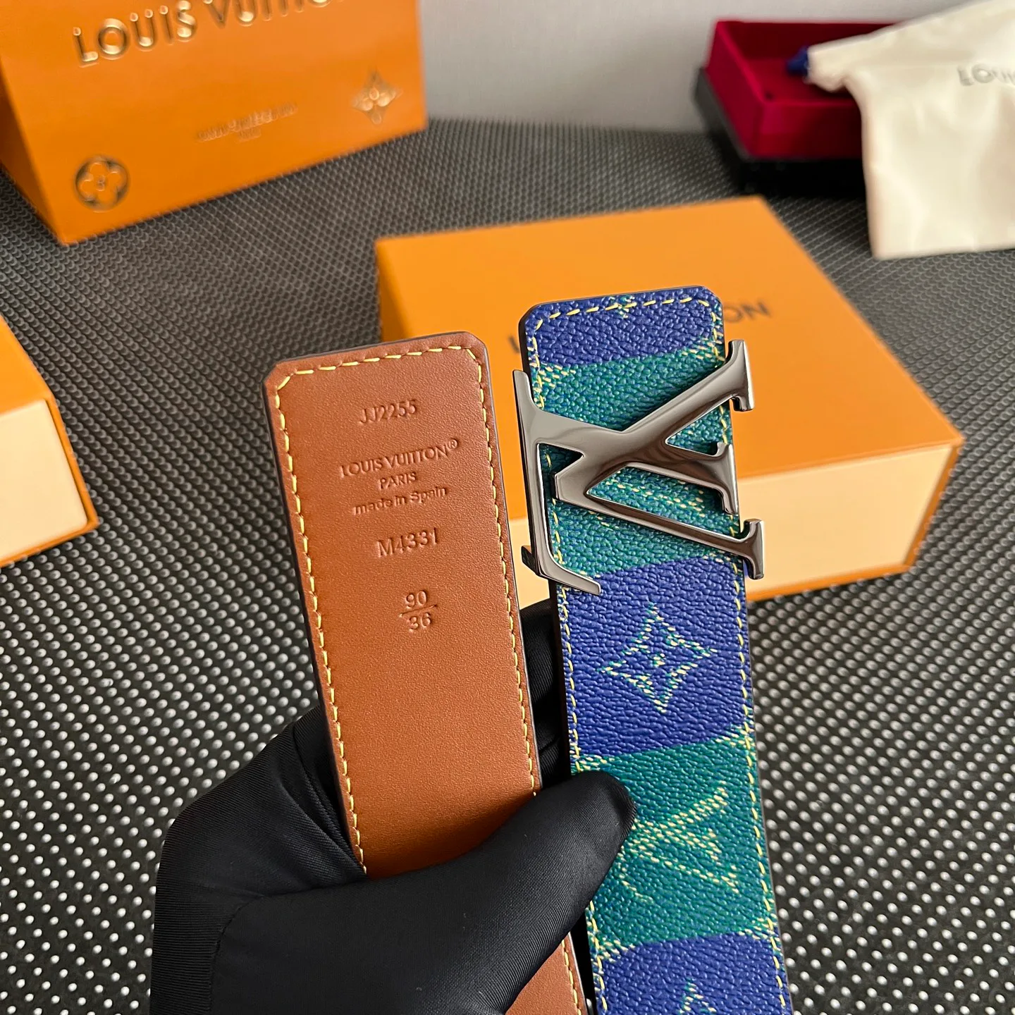 Ремни Louis Vuitton 124149