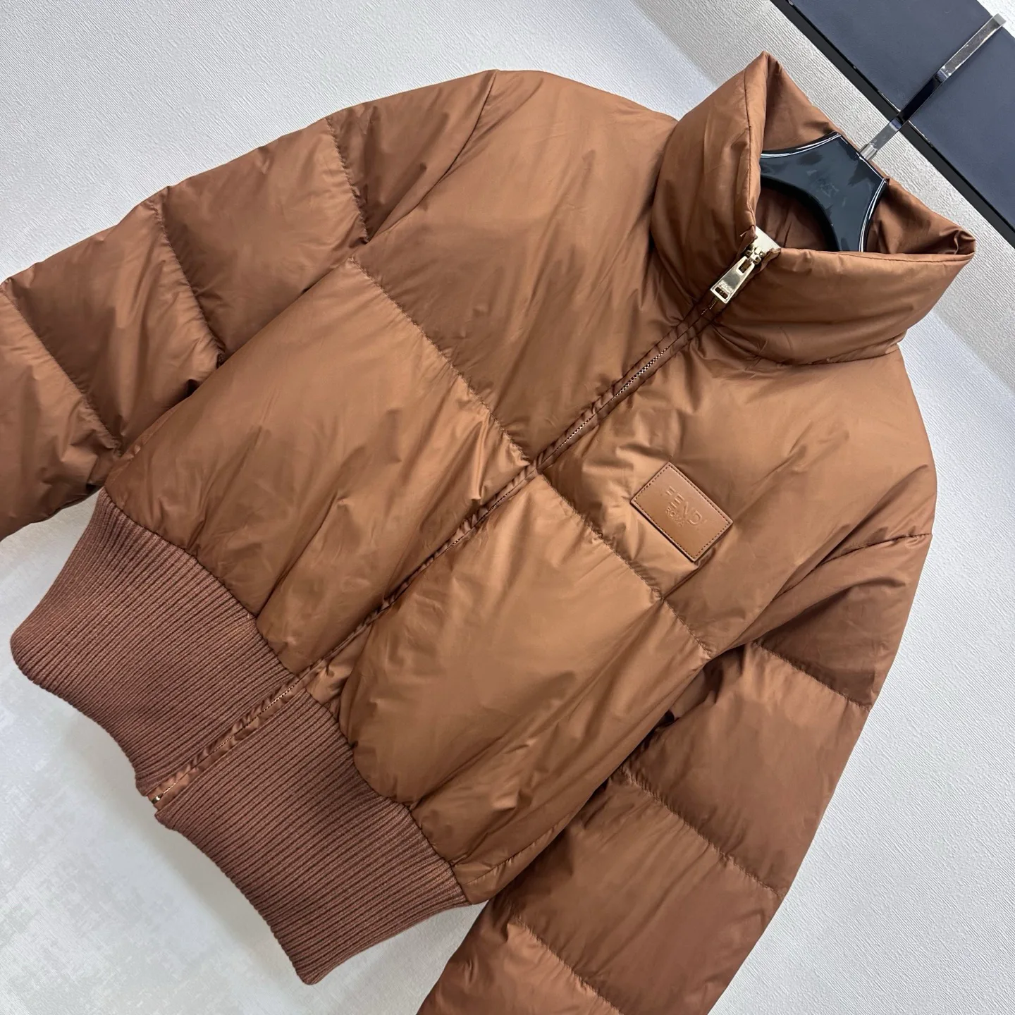Куртки И Пуховики Женские Fendi 19832309