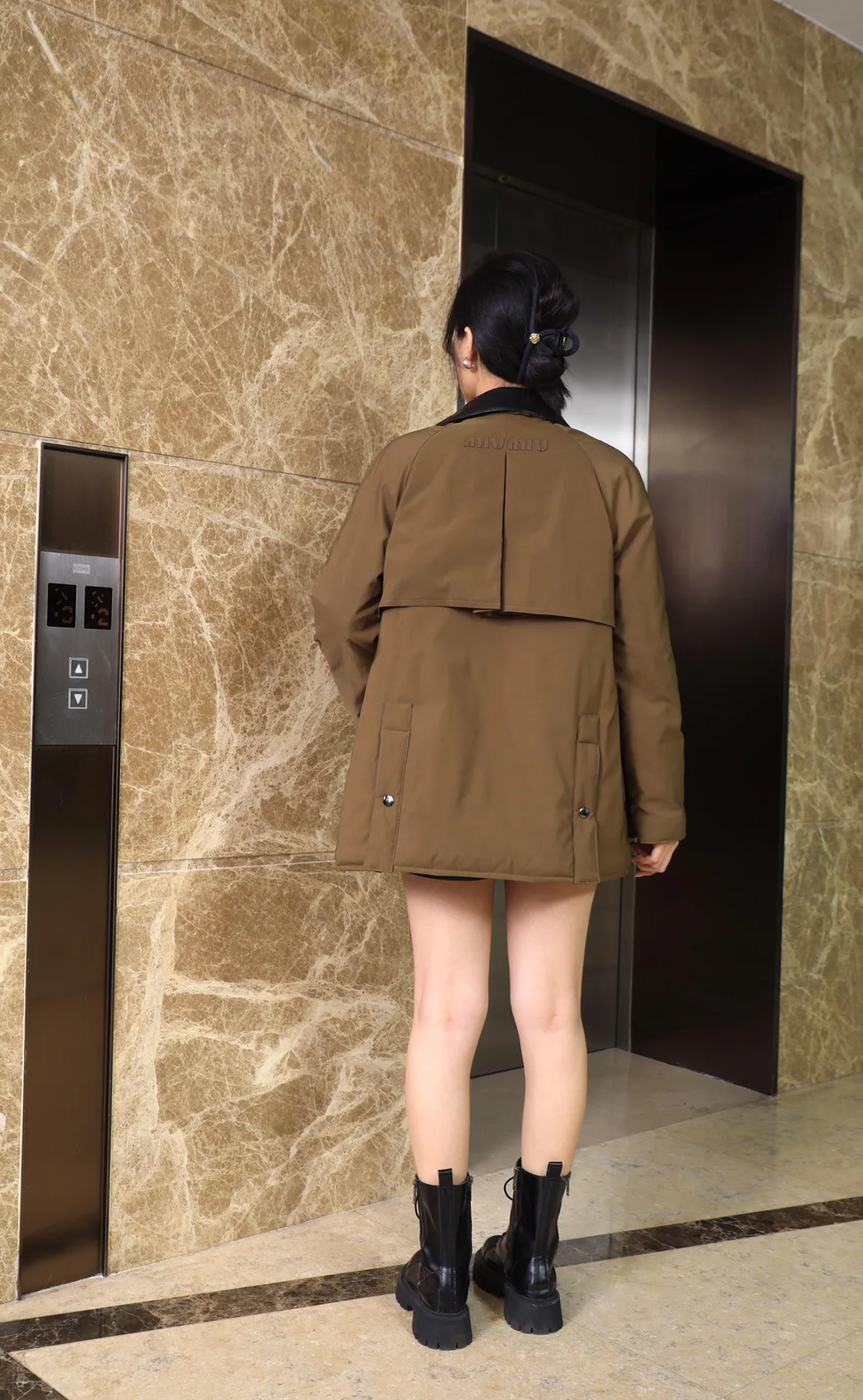 Куртки И Пуховики Женские Miu Miu 630610