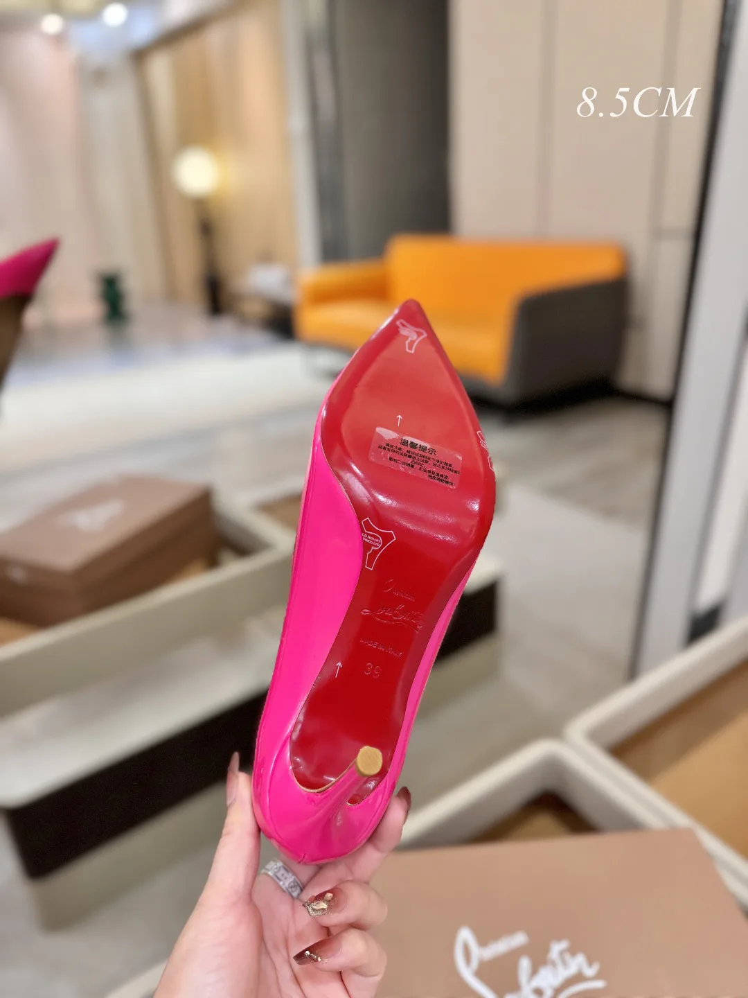 Туфли Женские Christian Louboutin 11079835