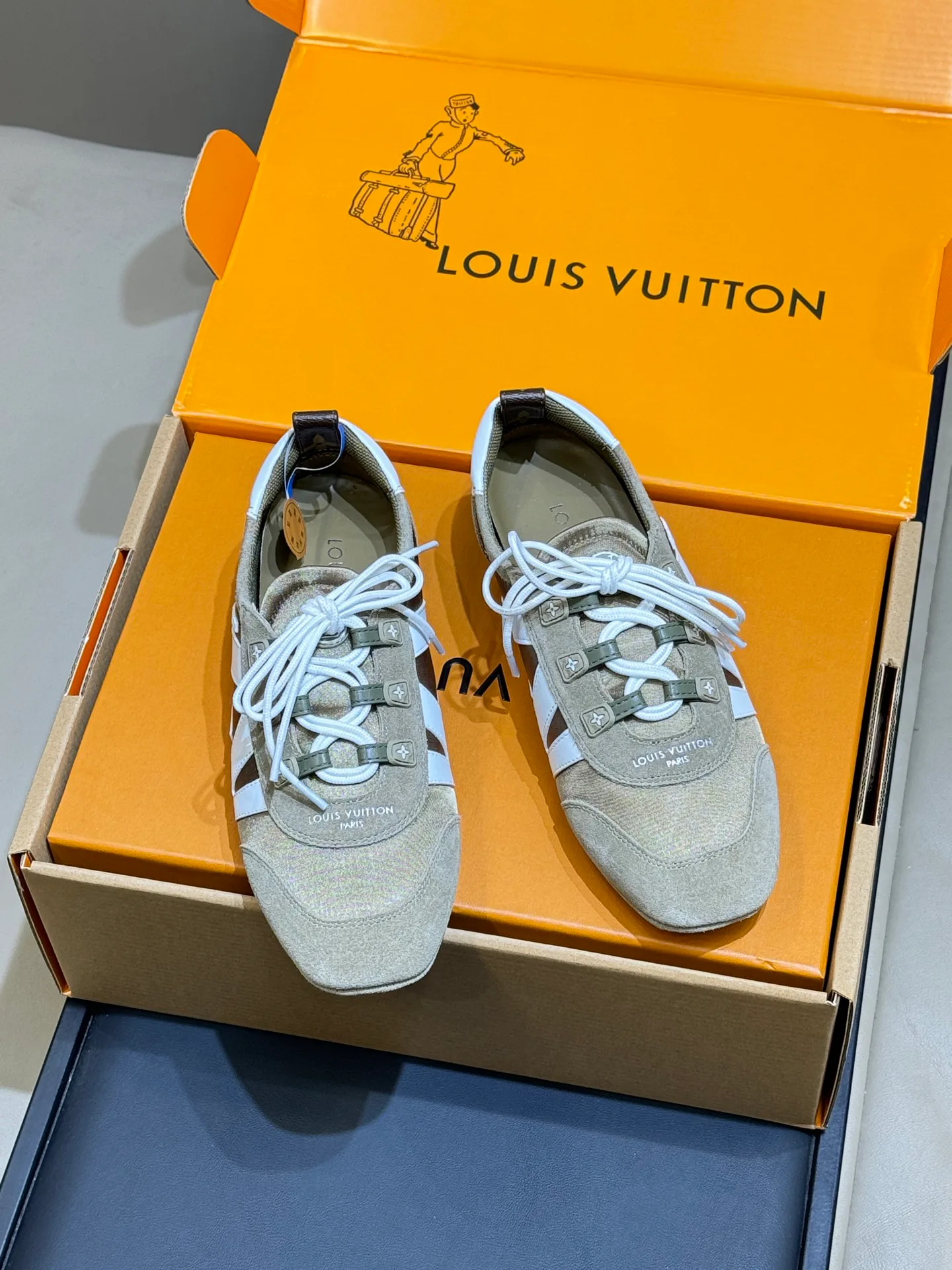 Туфли Женские Louis Vuitton 11258744