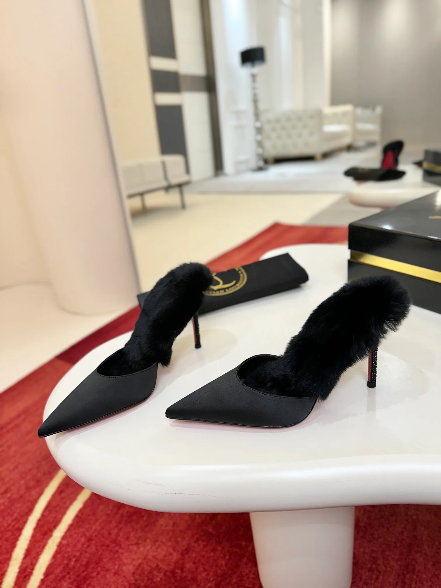 Туфли Женские Christian Louboutin 1272556