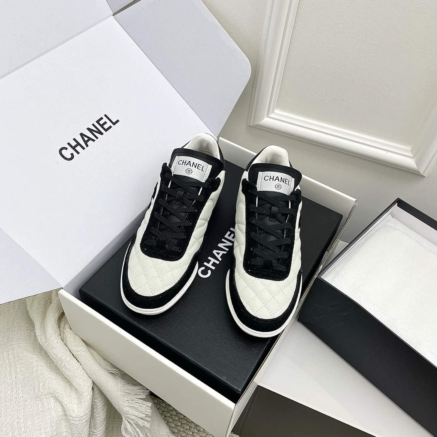 Кроссовки Женские Chanel 11498215