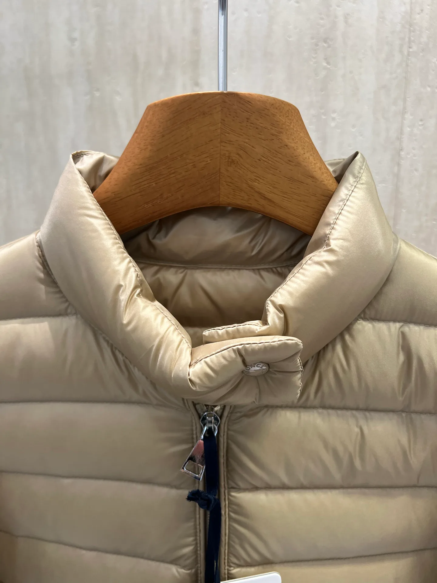 Куртки И Пуховики Женские Moncler 18212691