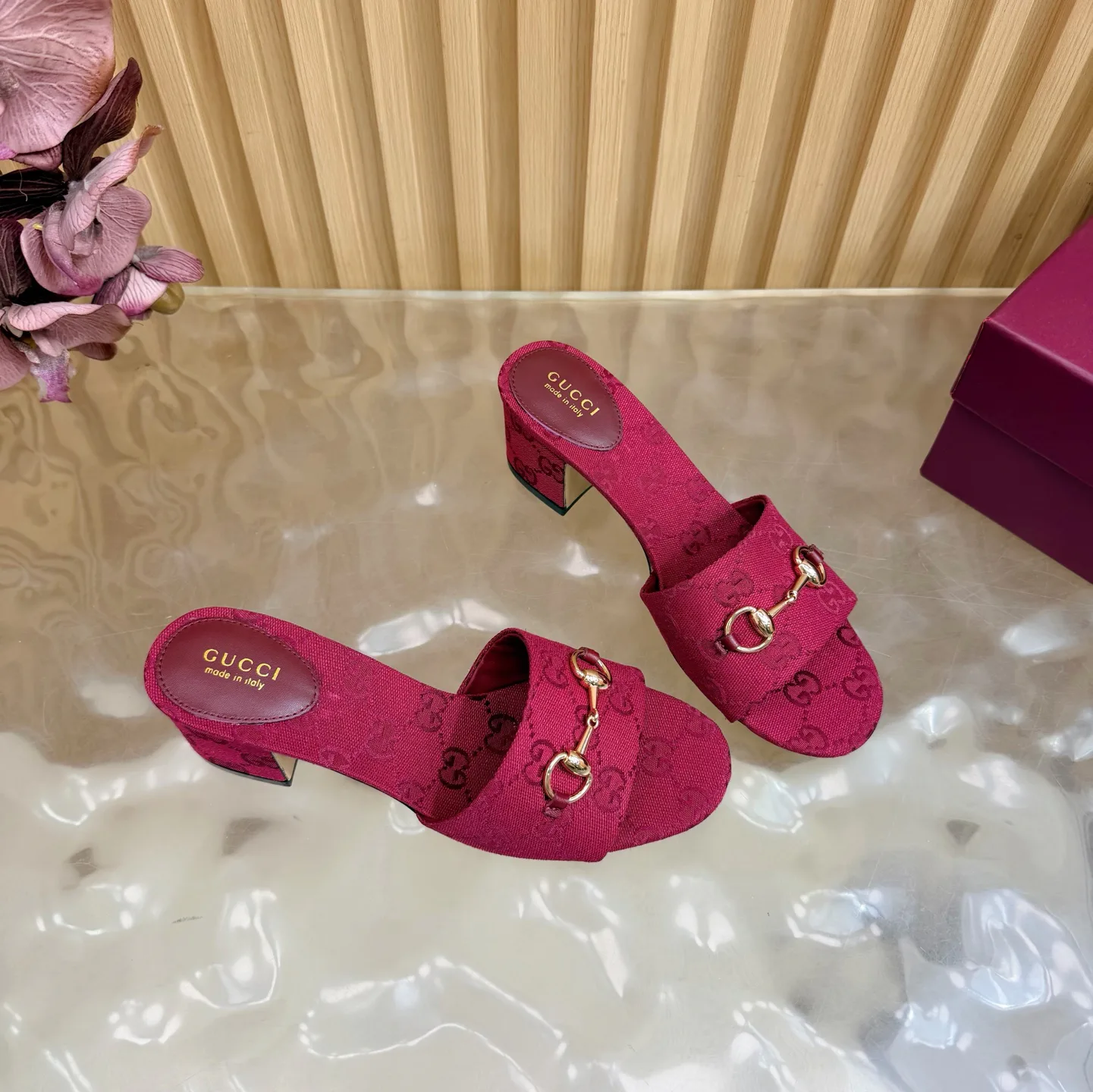 Босоножки Женские Gucci 11668760