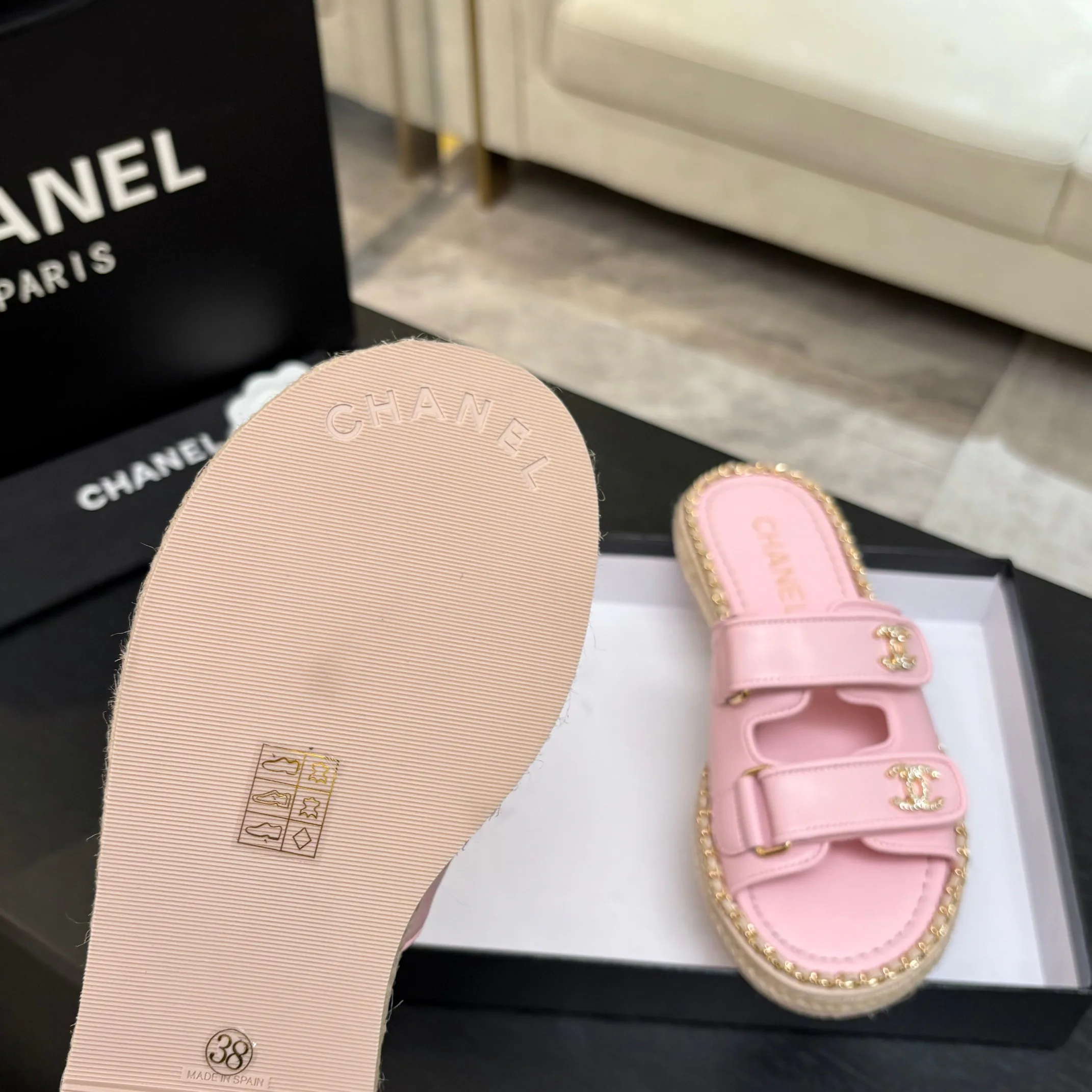 Шлепанцы Женские Chanel 2578923