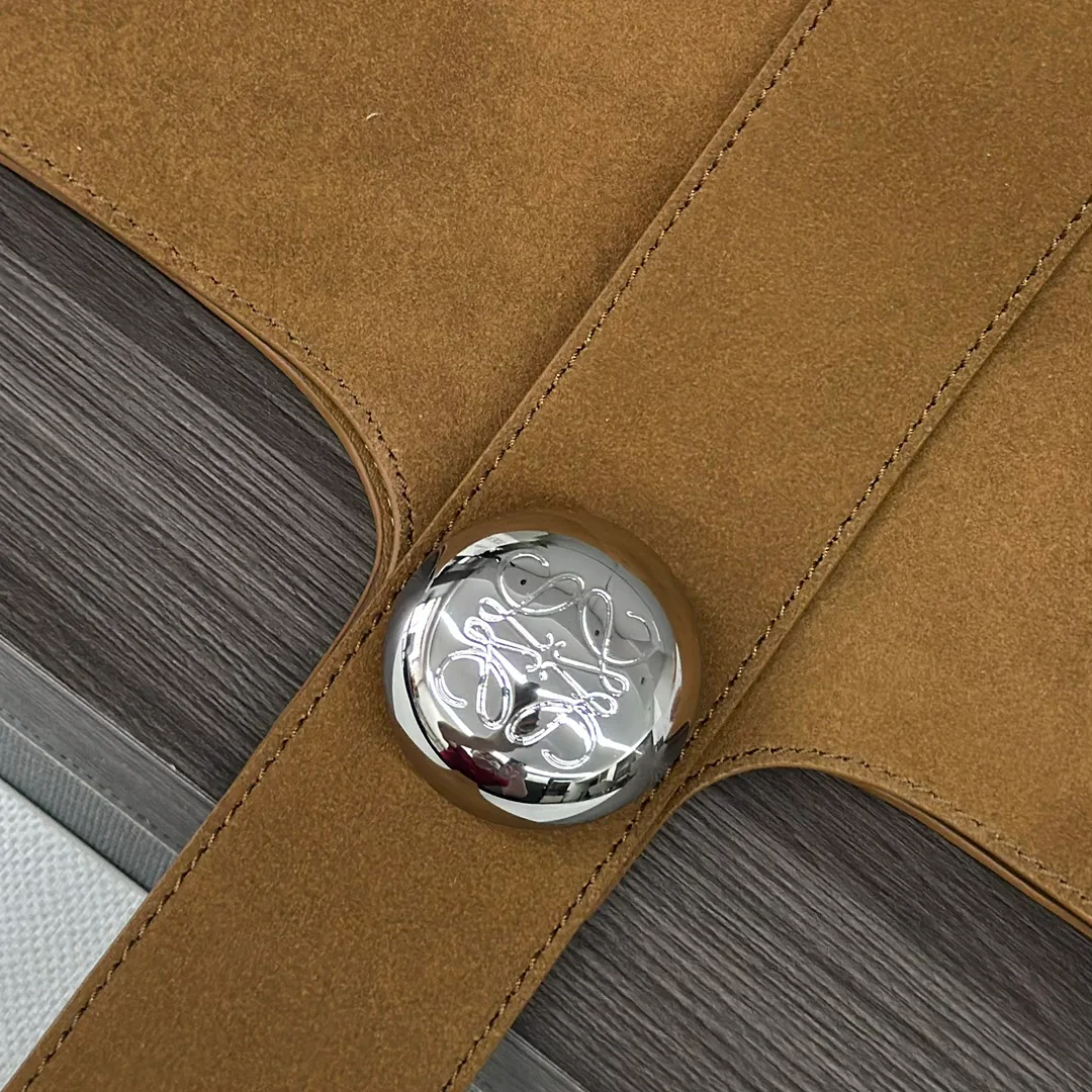 Сумки На Ремне Женские Loewe 1474761