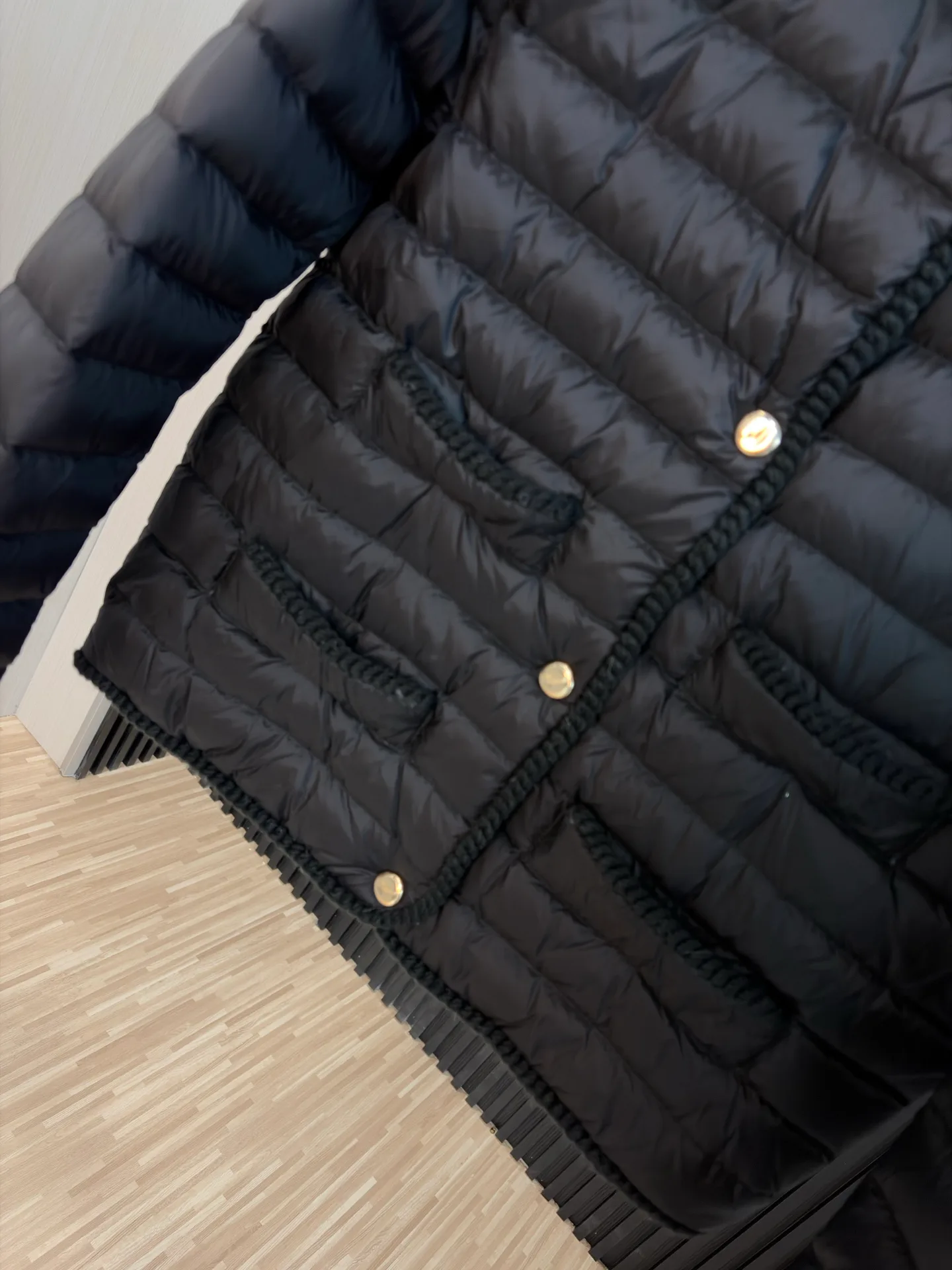 Куртки И Пуховики Женские Moncler 18673355