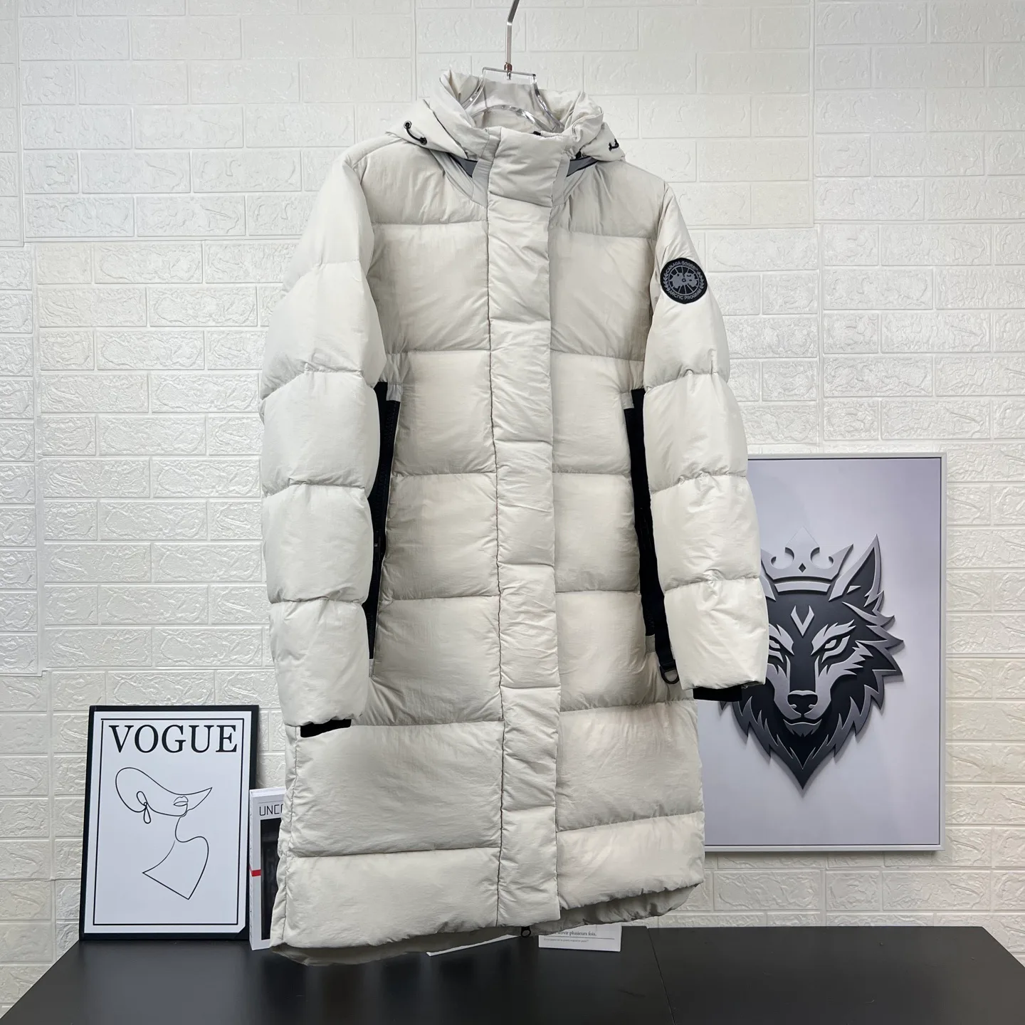 Куртки И Пуховики Женские Canada Goose 18845606