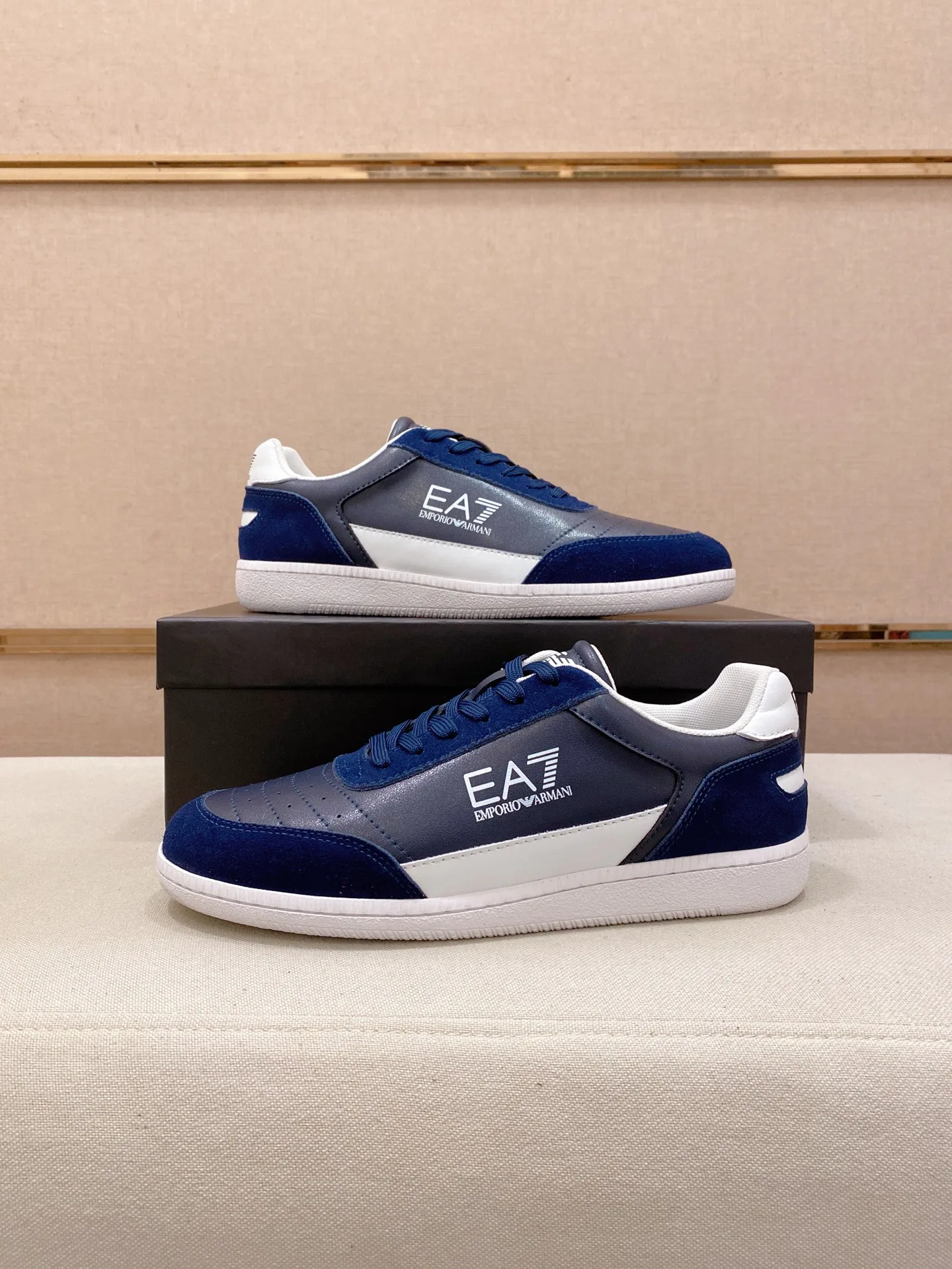 Кроссовки Мужские Armani 10273026