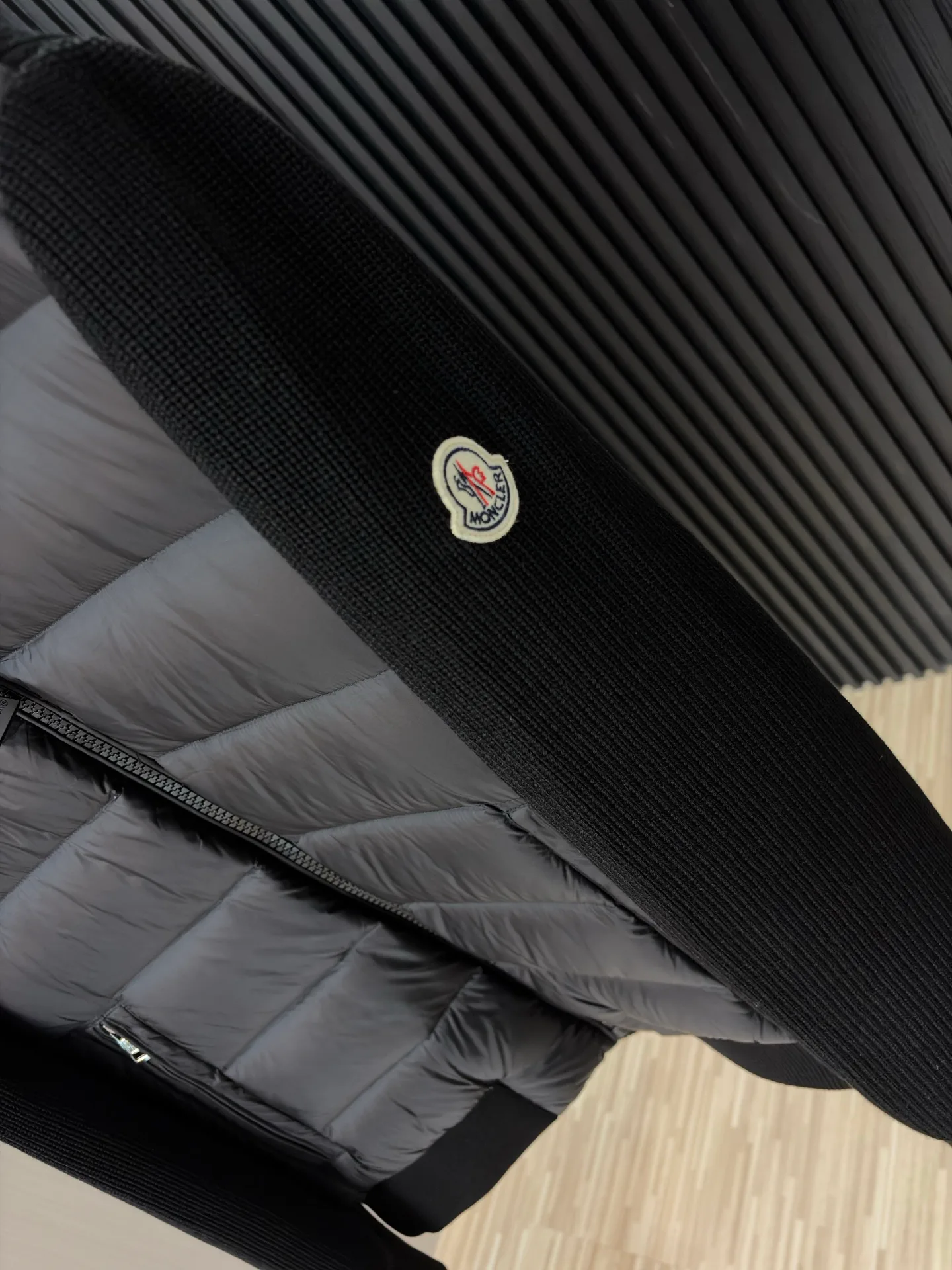 Куртки И Пуховики Женские Moncler 18391739