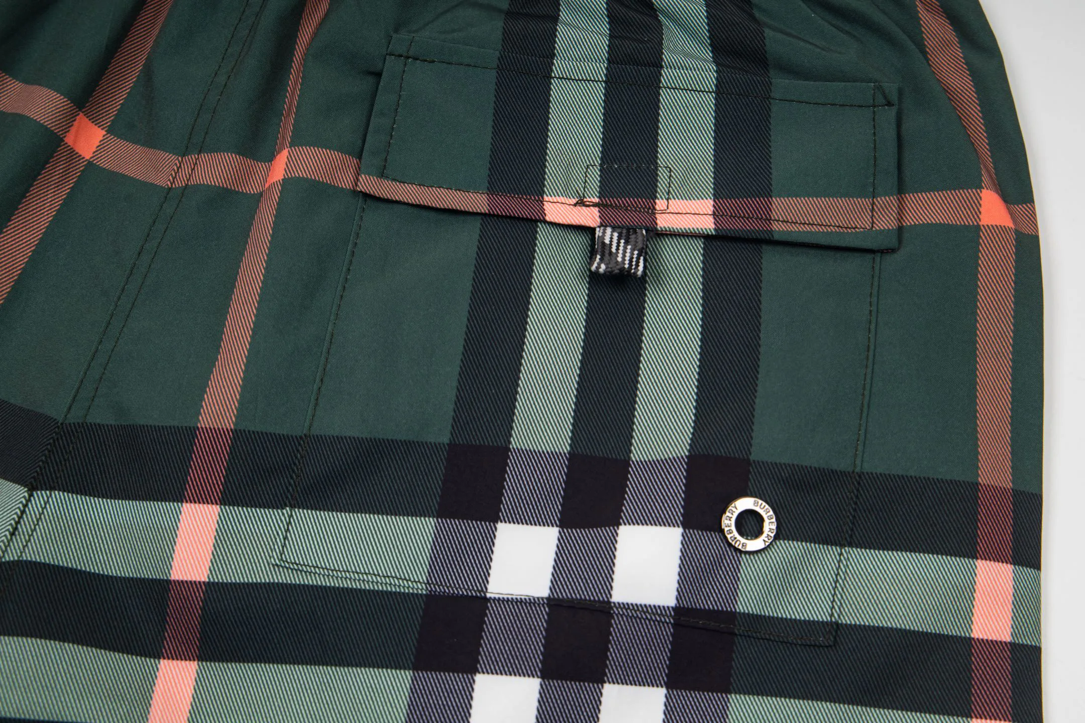 Шорты Мужские Burberry 18000513
