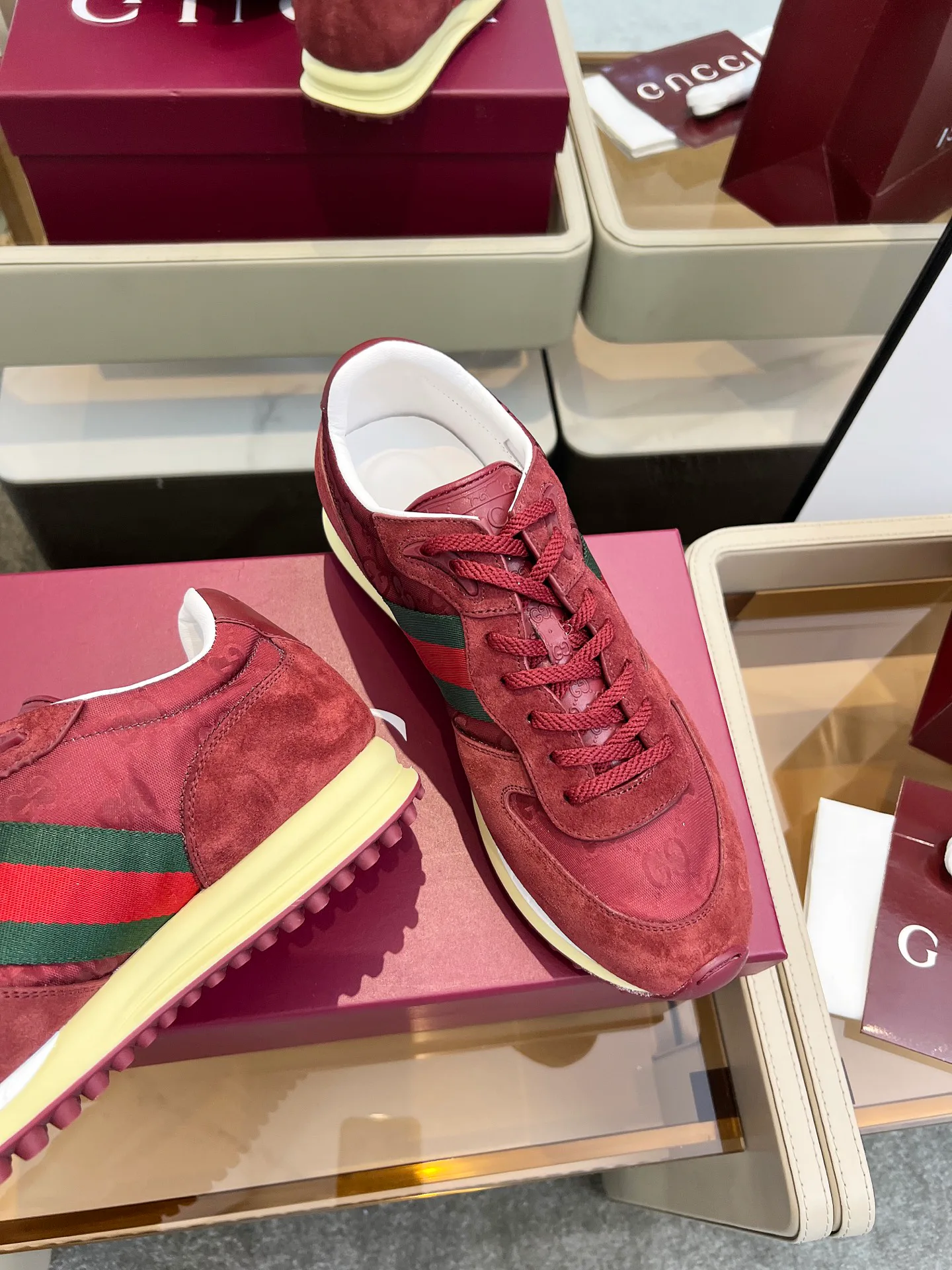 Кроссовки Женские Gucci 46008