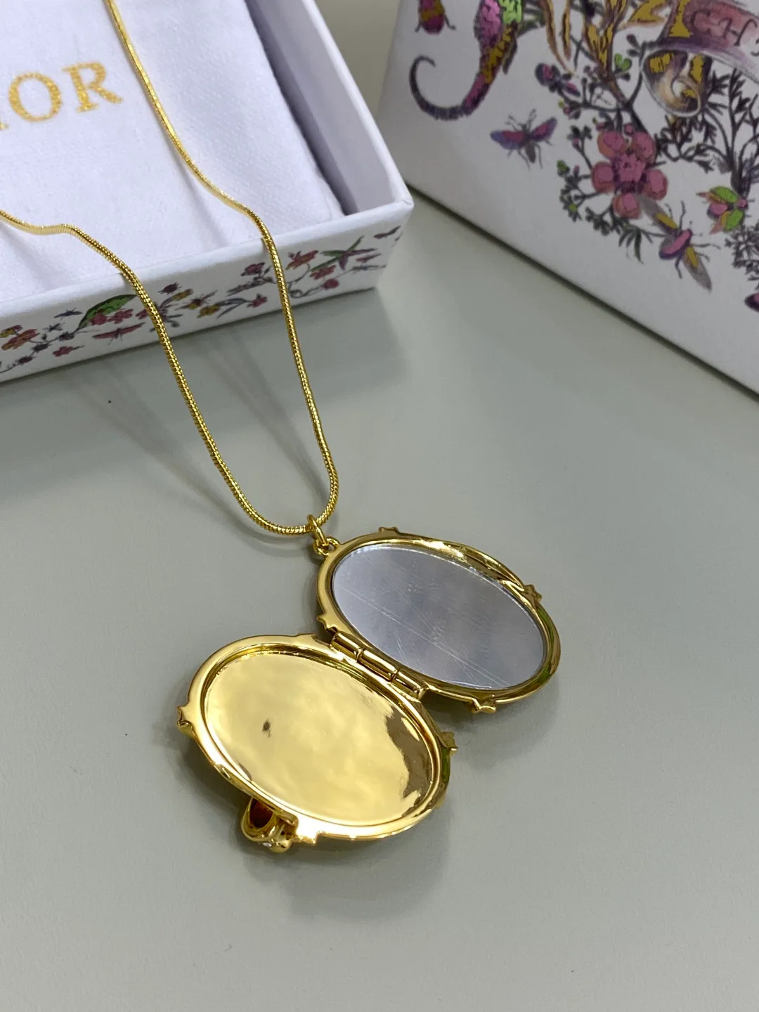 Бижутерия Christian Dior 18656352
