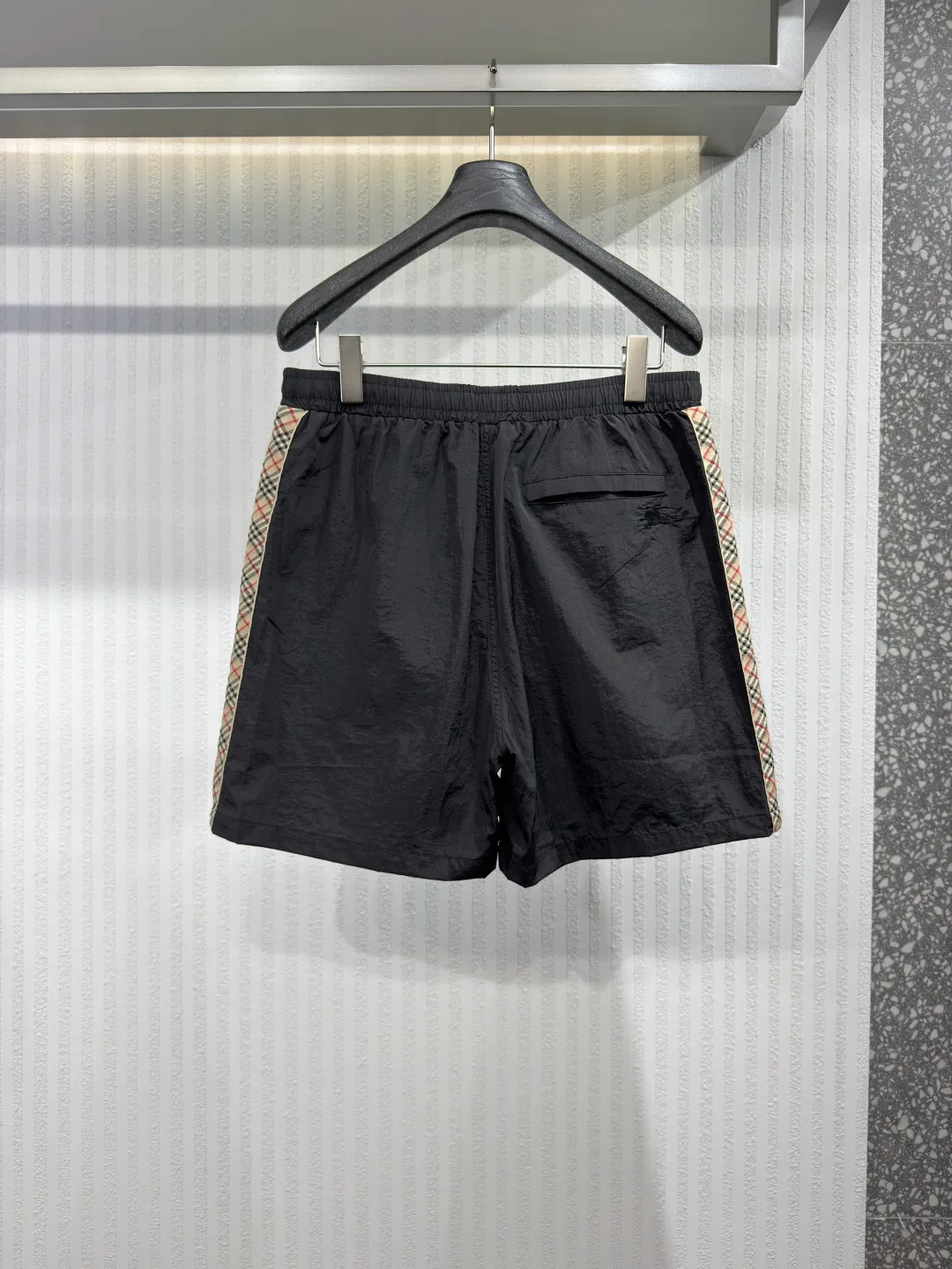 Шорты Мужские Burberry 13139510