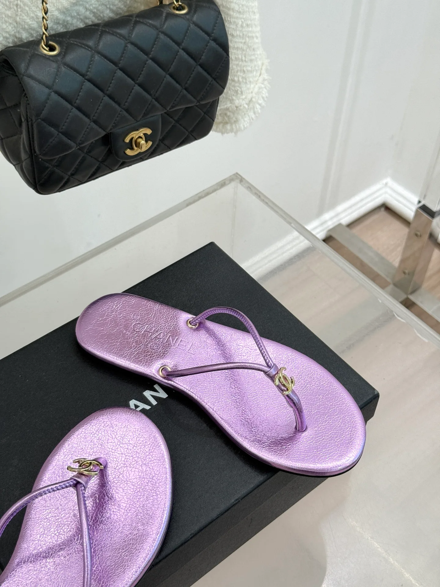 Шлепанцы Женские Chanel 11646707