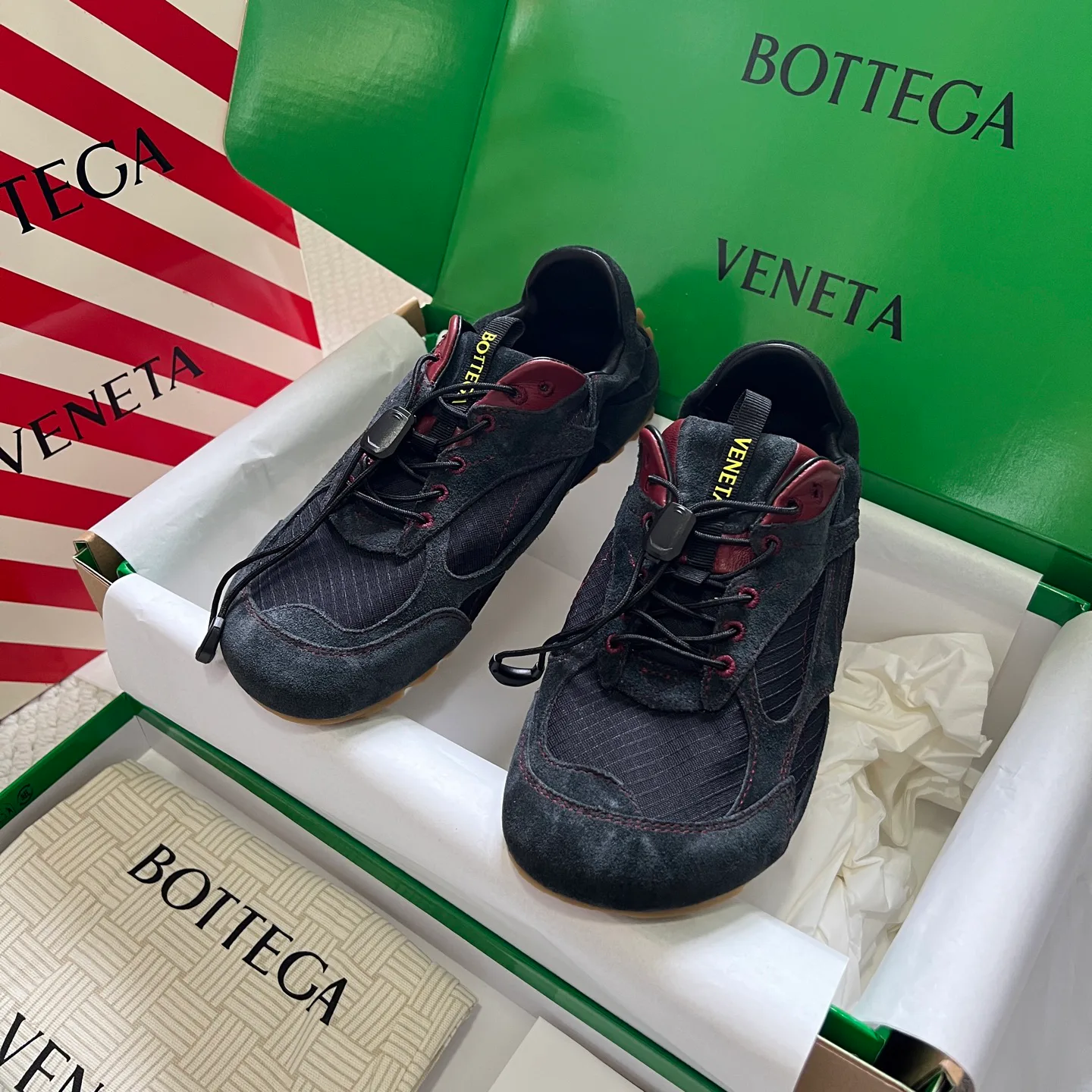 Кроссовки Женские Bottega Veneta 11565981