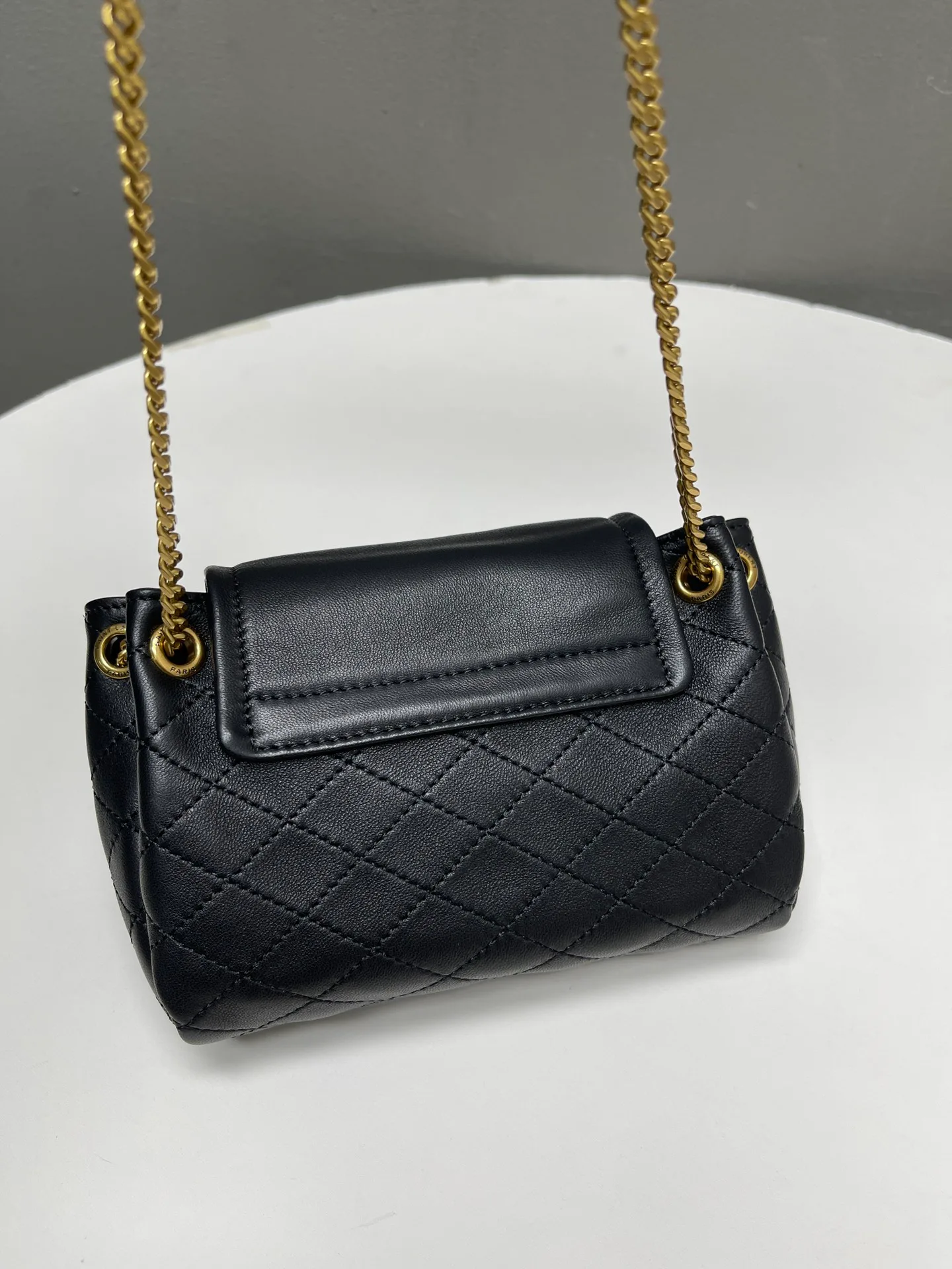 Классические Сумки Женские Saint Laurent 13452246