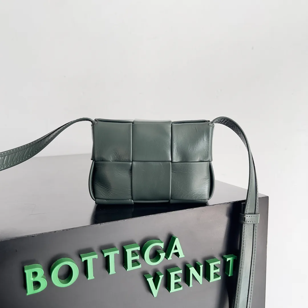 Клатчи Женские Bottega Veneta 11710114