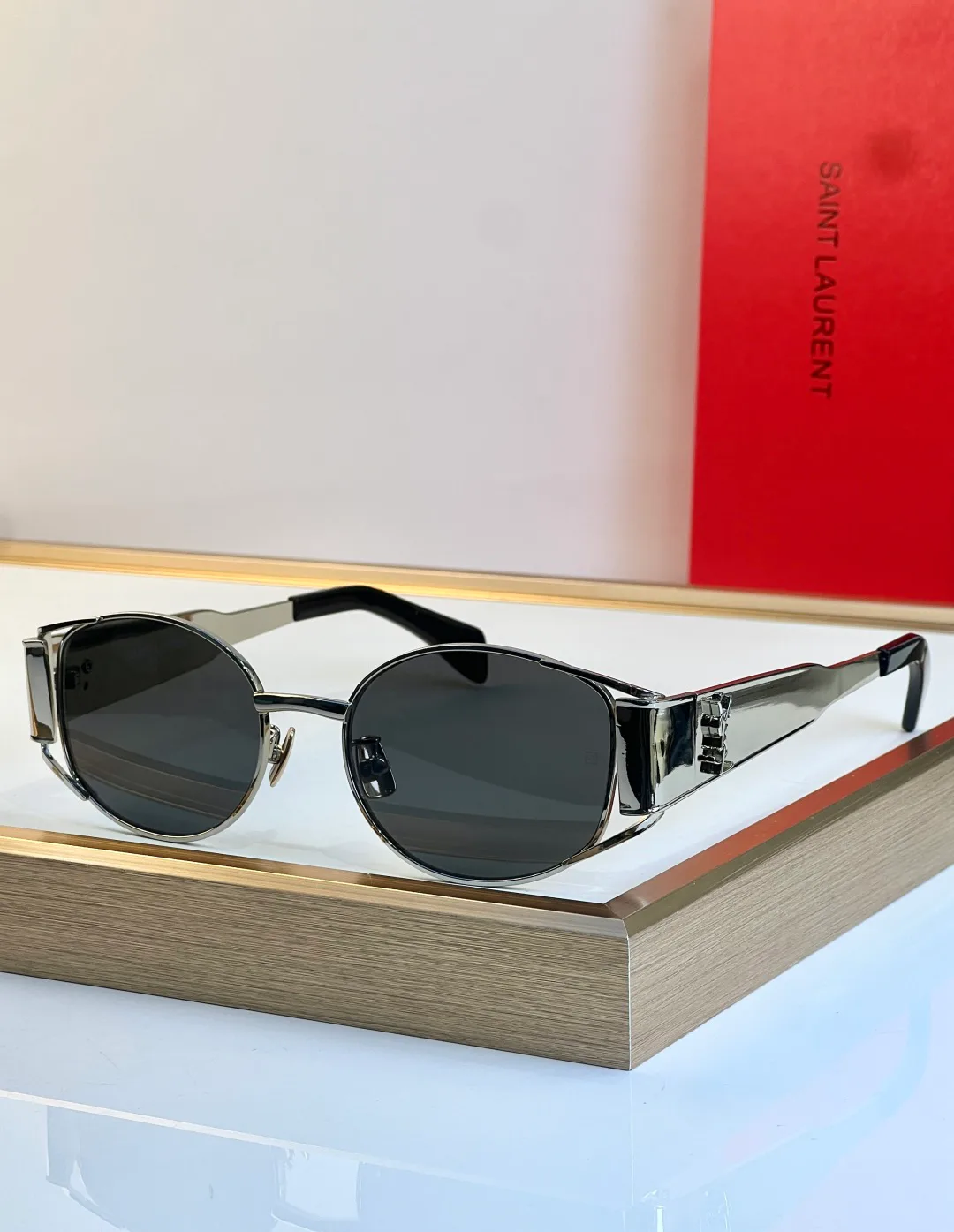 Очки Saint Laurent 13434136