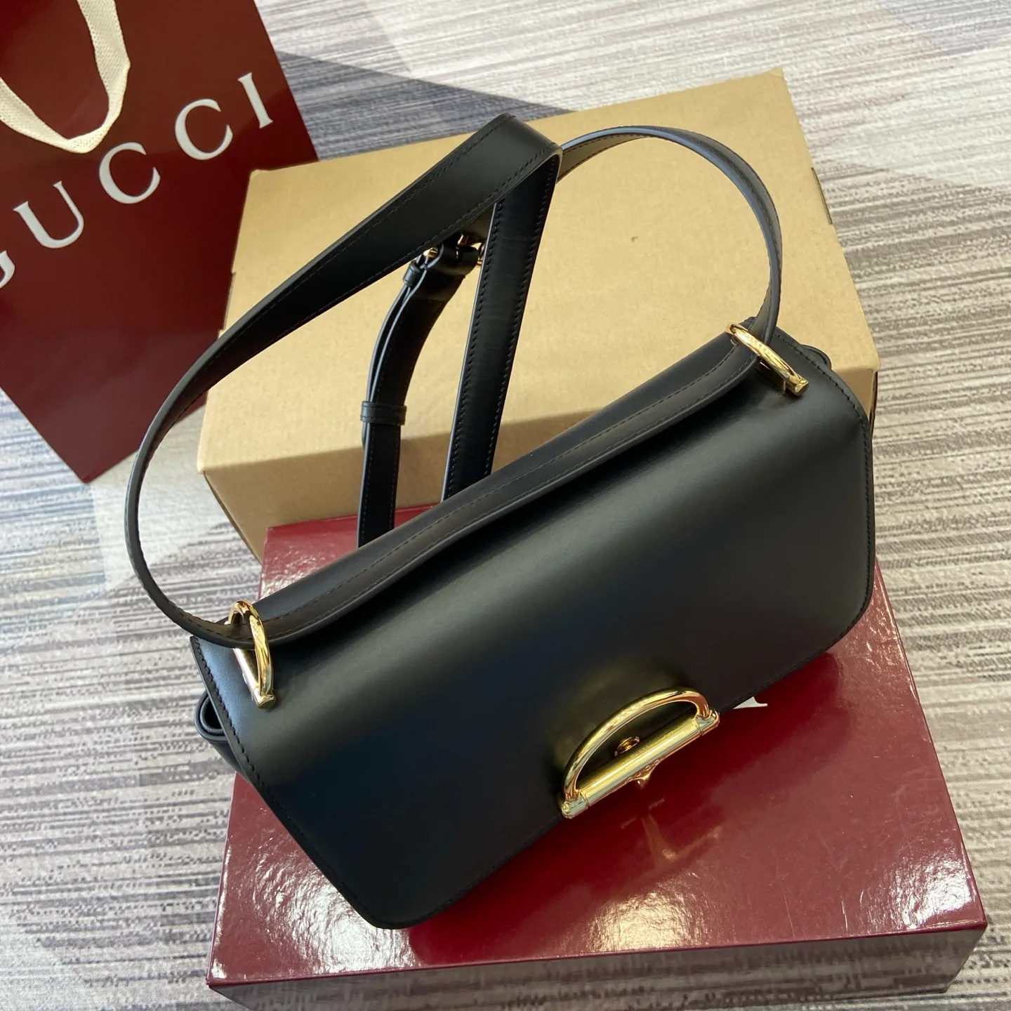 Сумки На Ремне Женские Gucci 691329