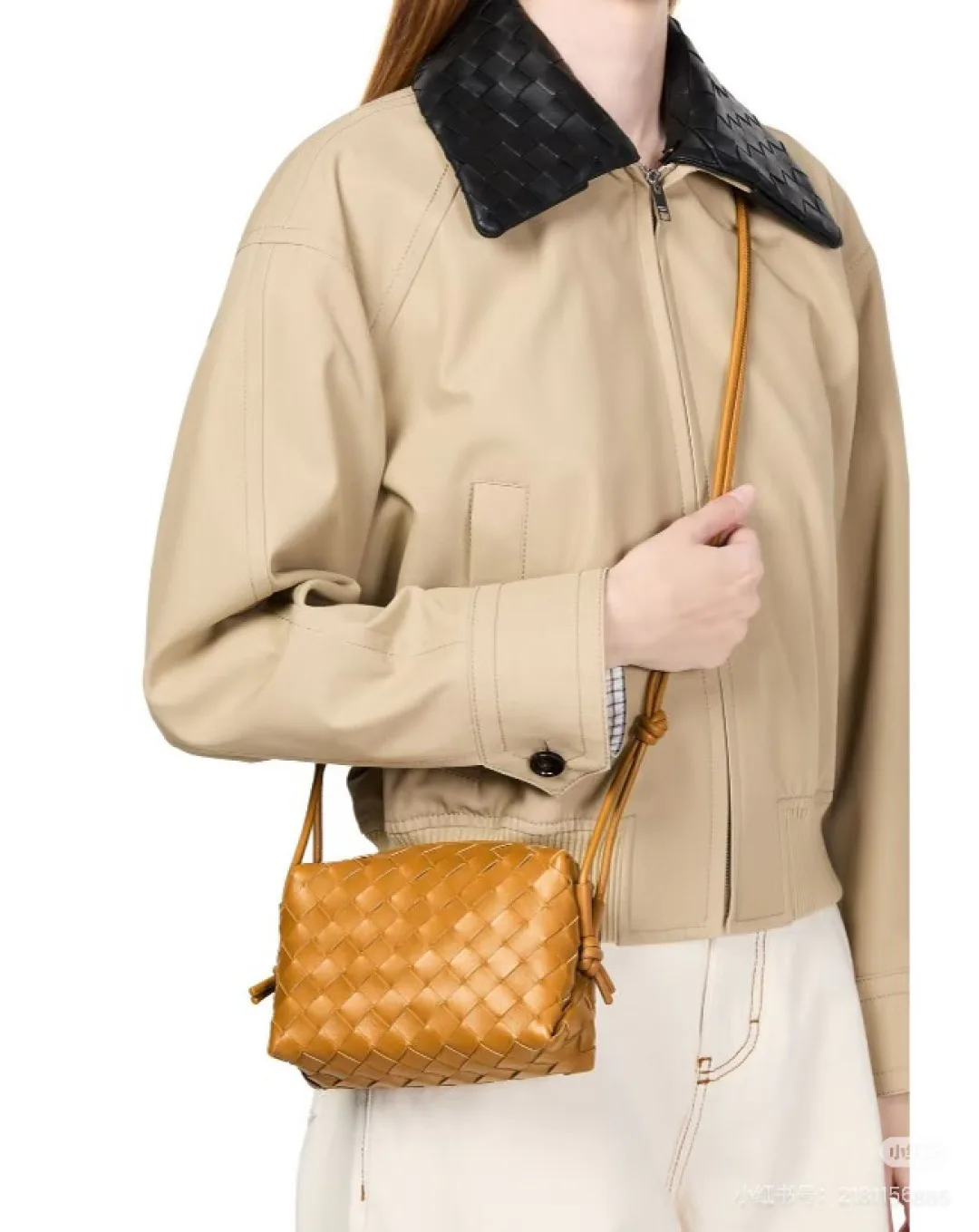 Куртки И Пуховики Женские Bottega Veneta 17745140