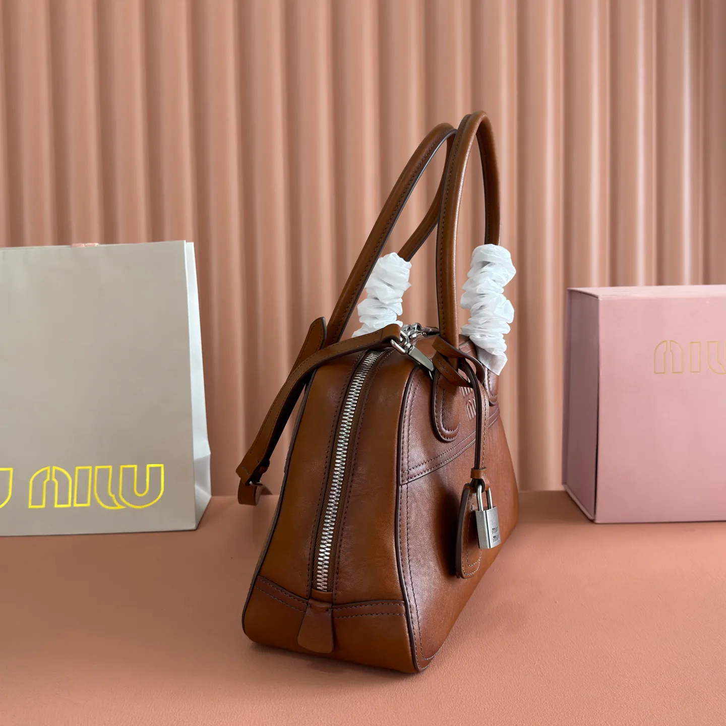Классические Сумки Женские Miu Miu 12859991
