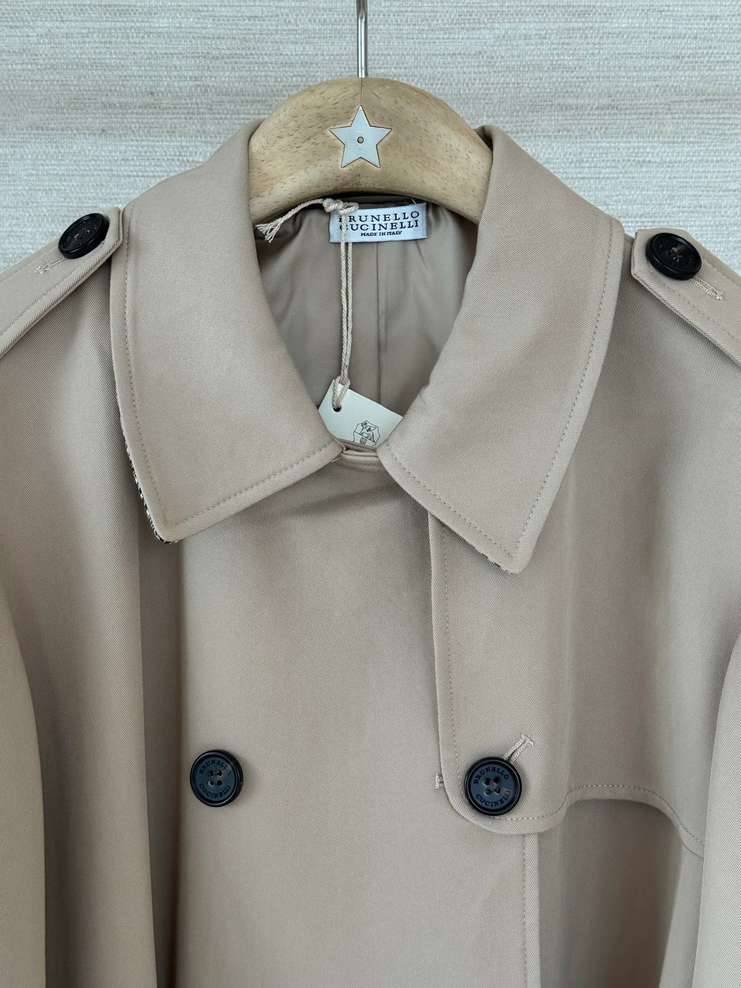 Тренчи Женские Brunello Cucinelli 19580312