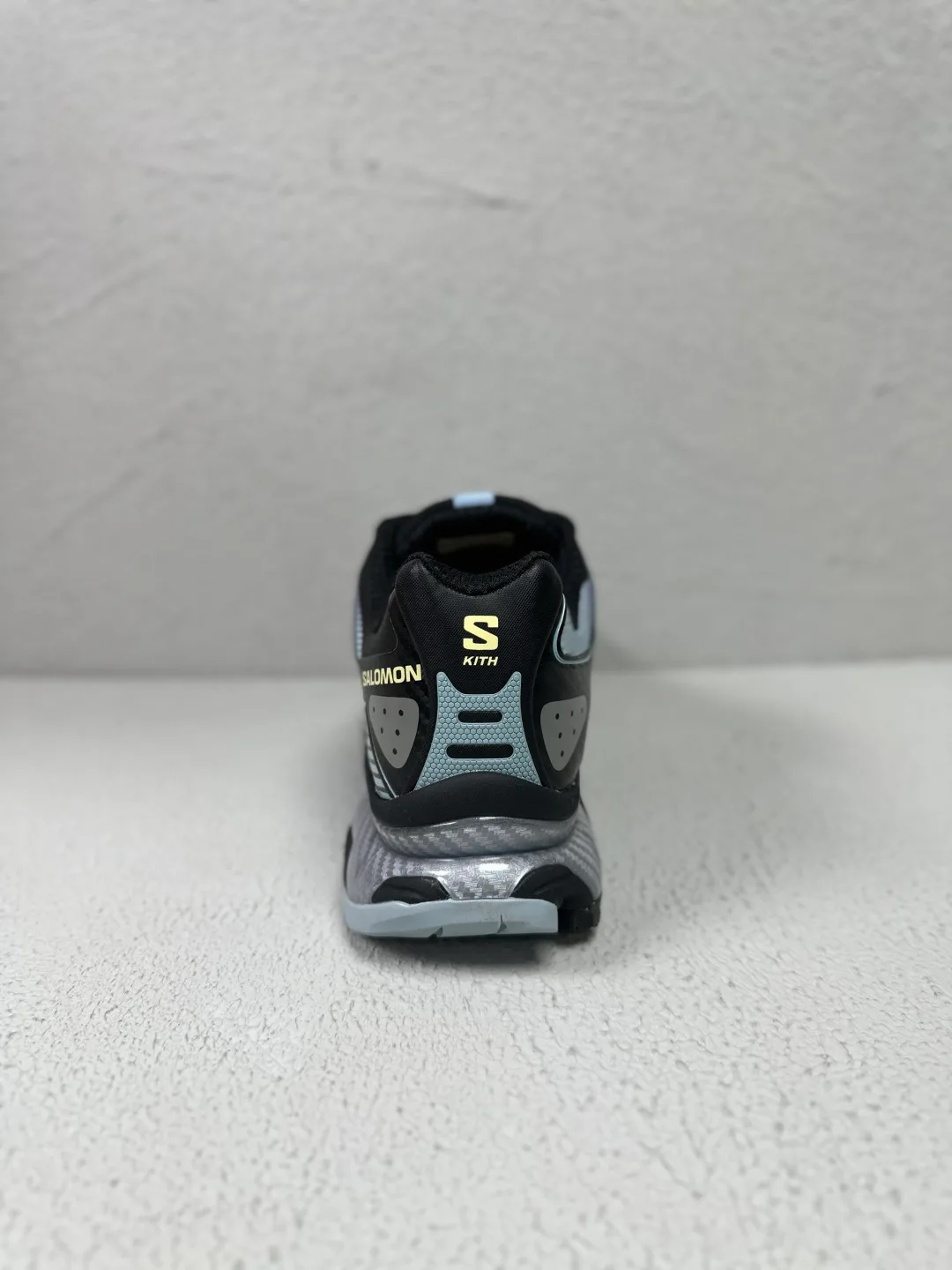 Кроссовки Женские Salomon 17962213