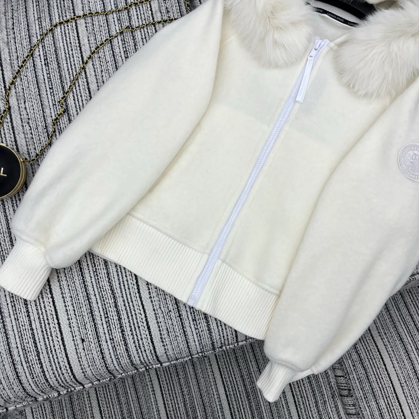 Пальто Женские Canada Goose 4116162