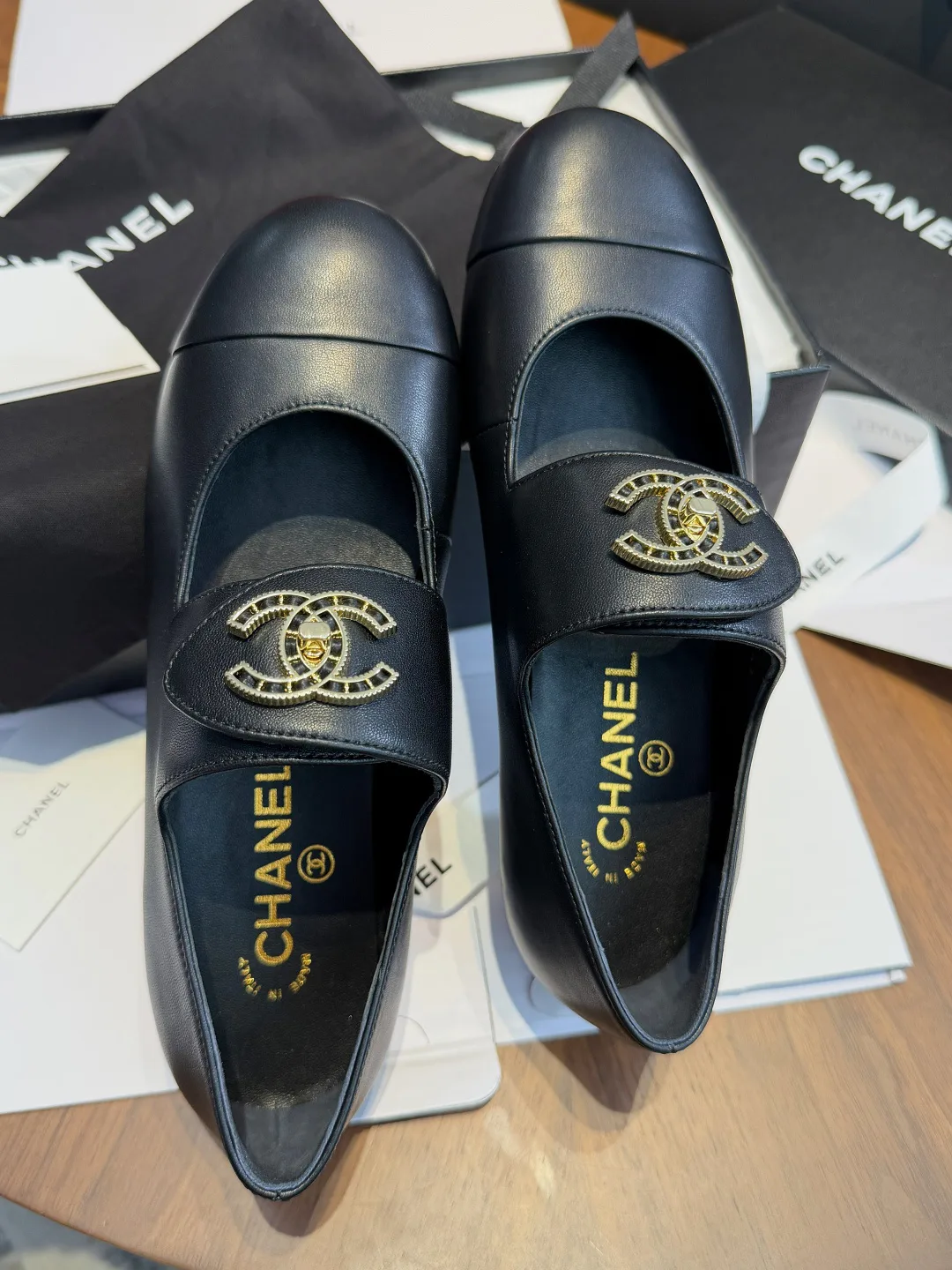 Туфли Женские Chanel 18067073