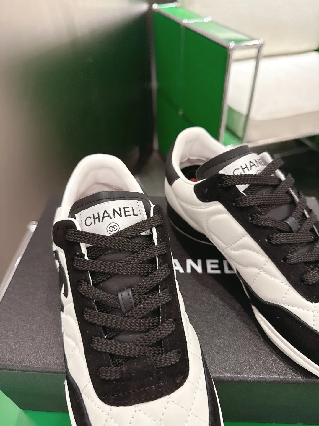 Кроссовки Женские Chanel 13152656