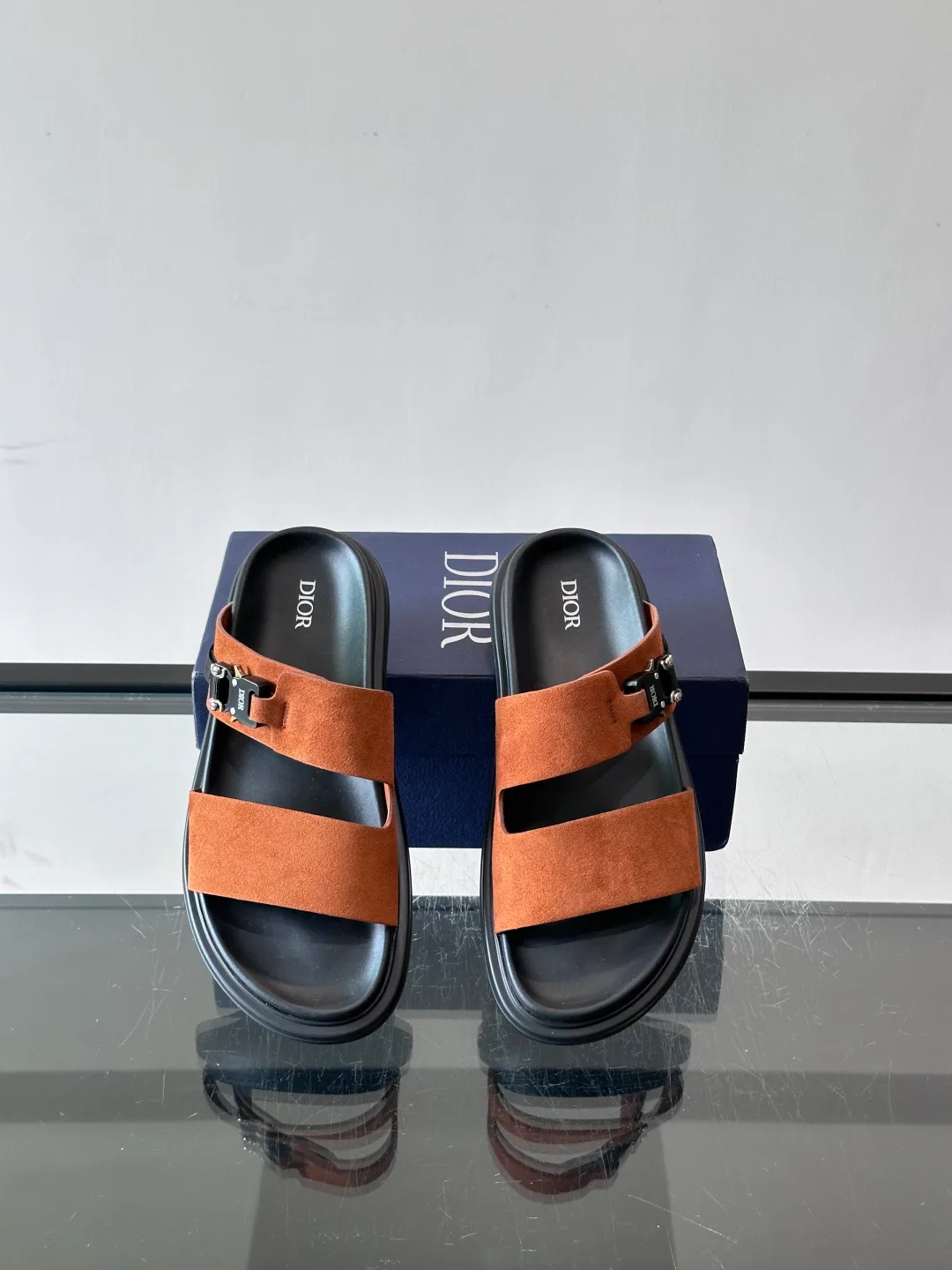 Шлепанцы Мужские Christian Dior 17498073
