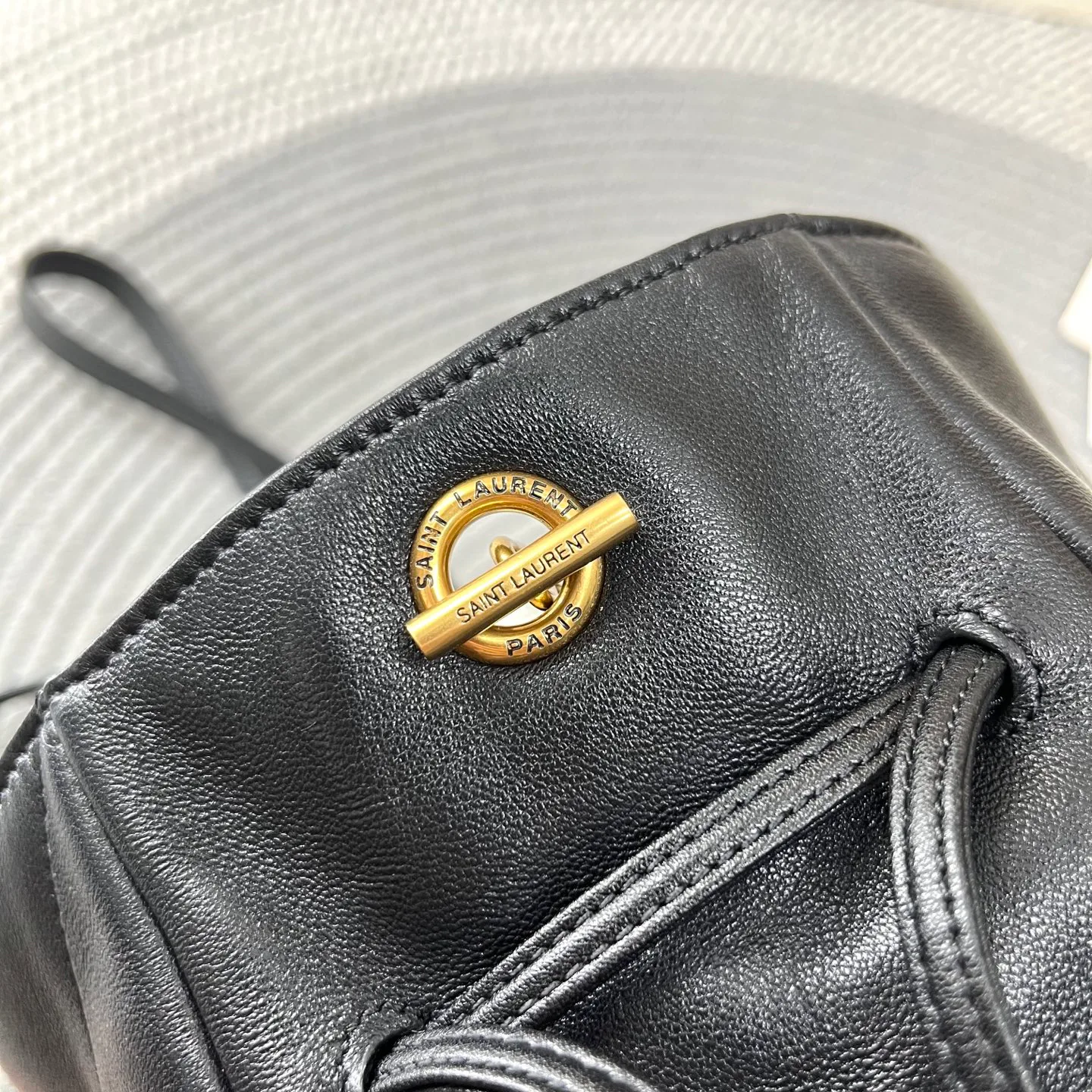 Сумки На Ремне Женские Saint Laurent 11309800