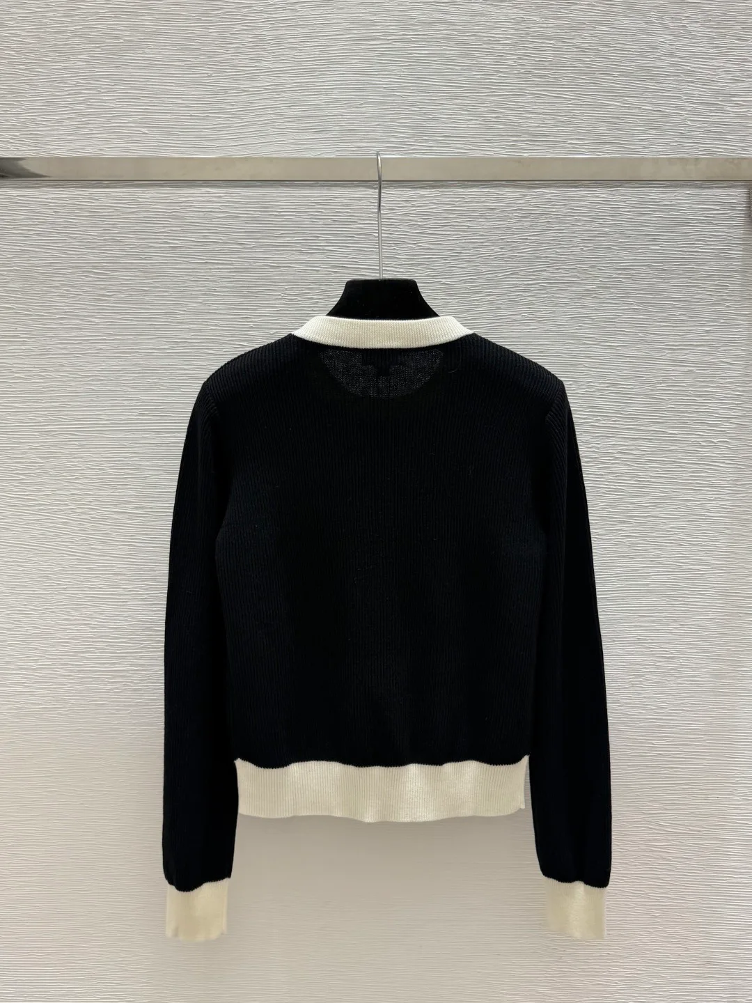 Джемперы И Свитеры Женские Chanel 18138582