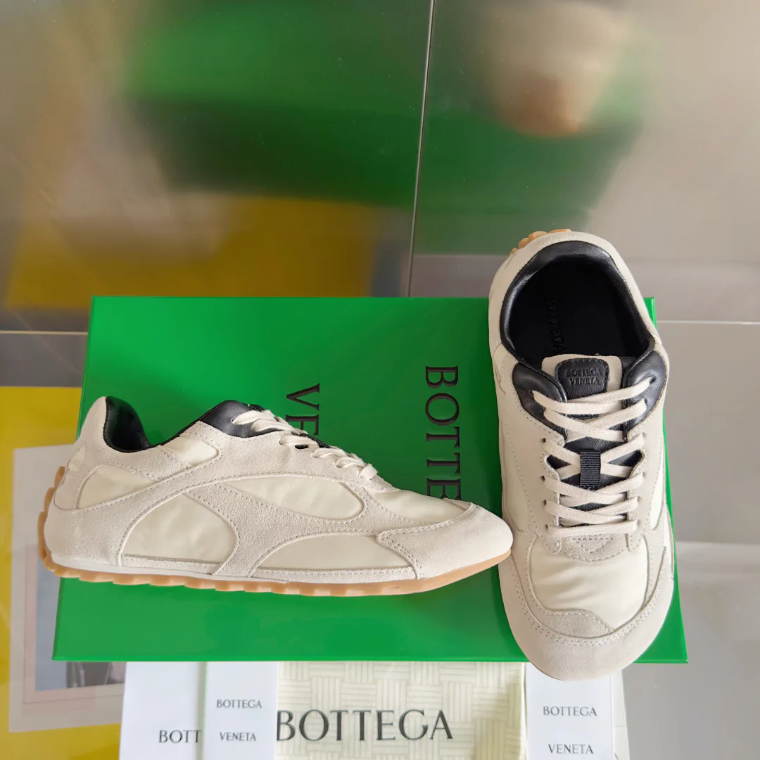 Кроссовки Женские Bottega Veneta 137457